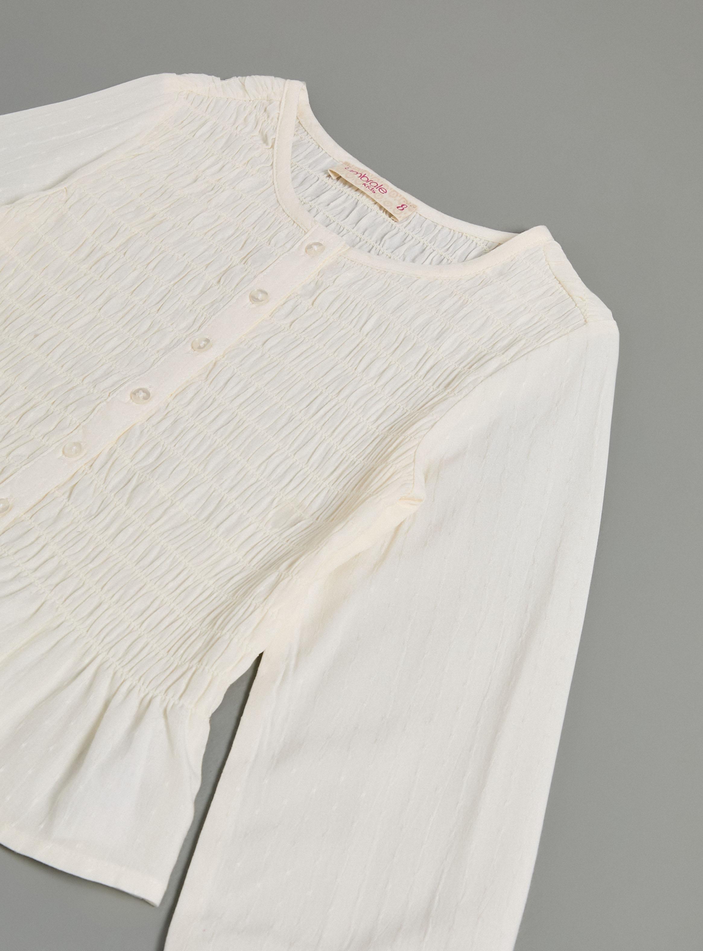 Blusa con Aplicación Panal de Abeja y Tela con Textura Niña-3