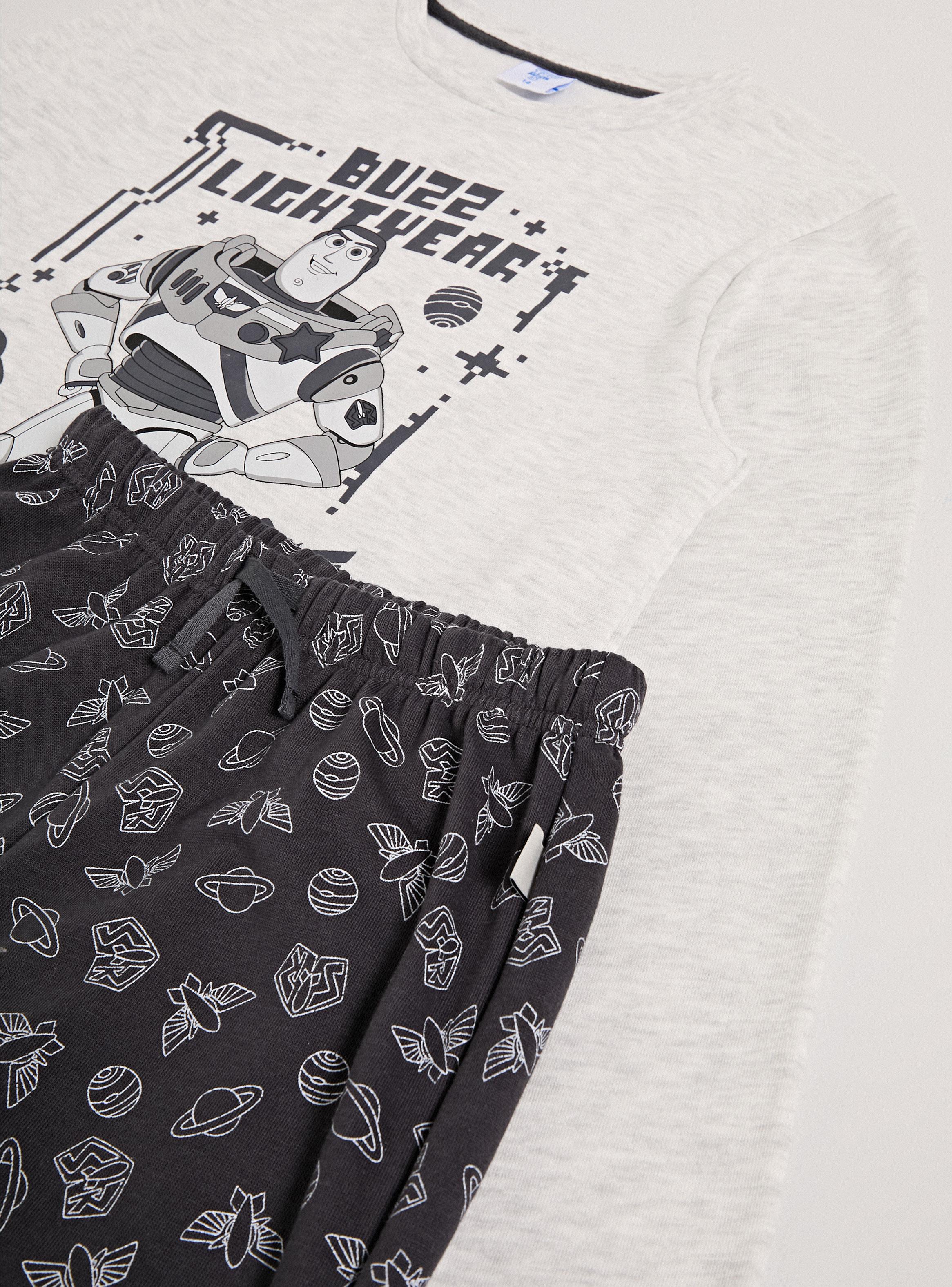 Pijama Estampado Buzz Lightyear Planetas-3