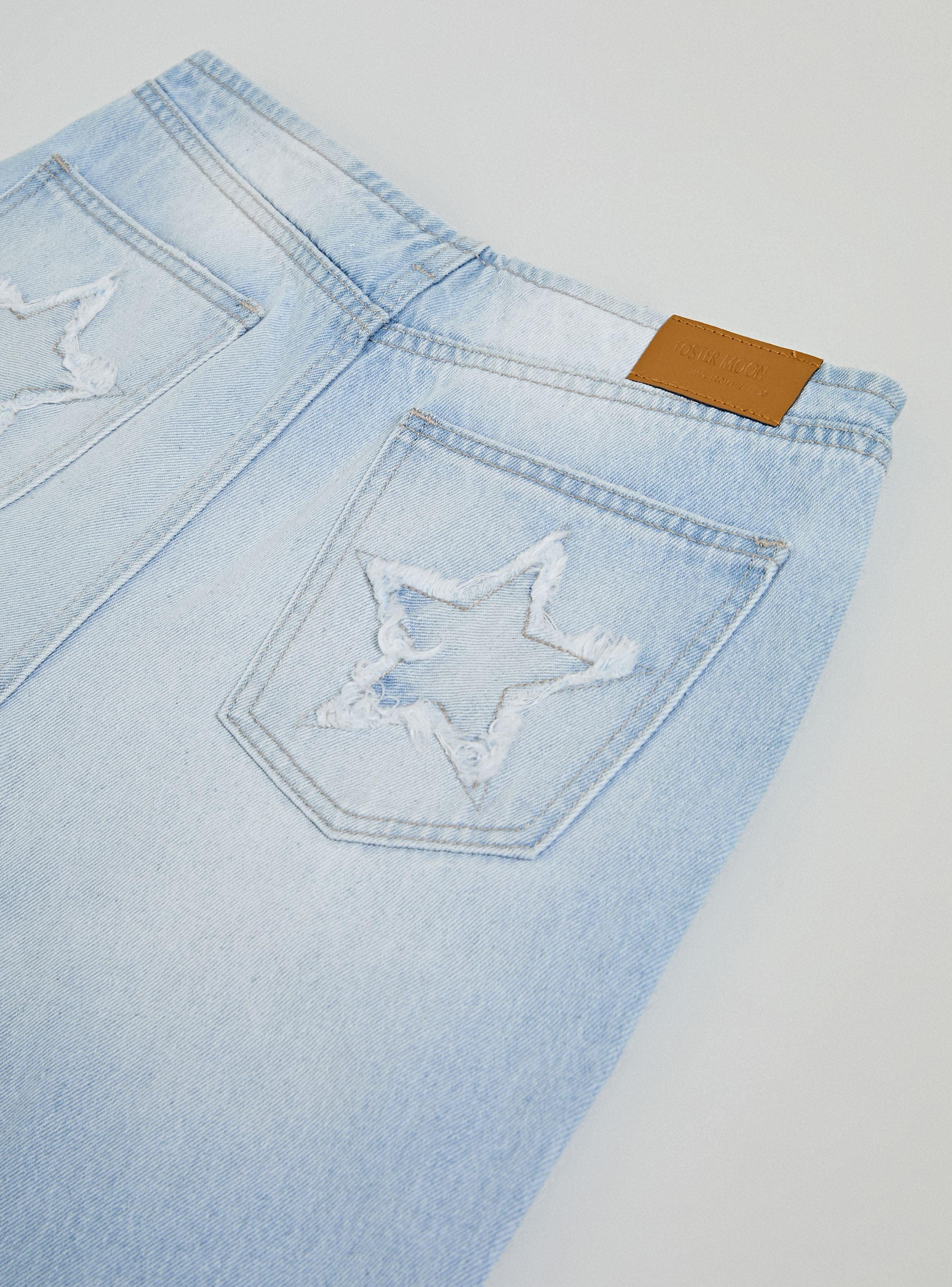 Jeans sin Pretina con Estrellas Desflecadas-2