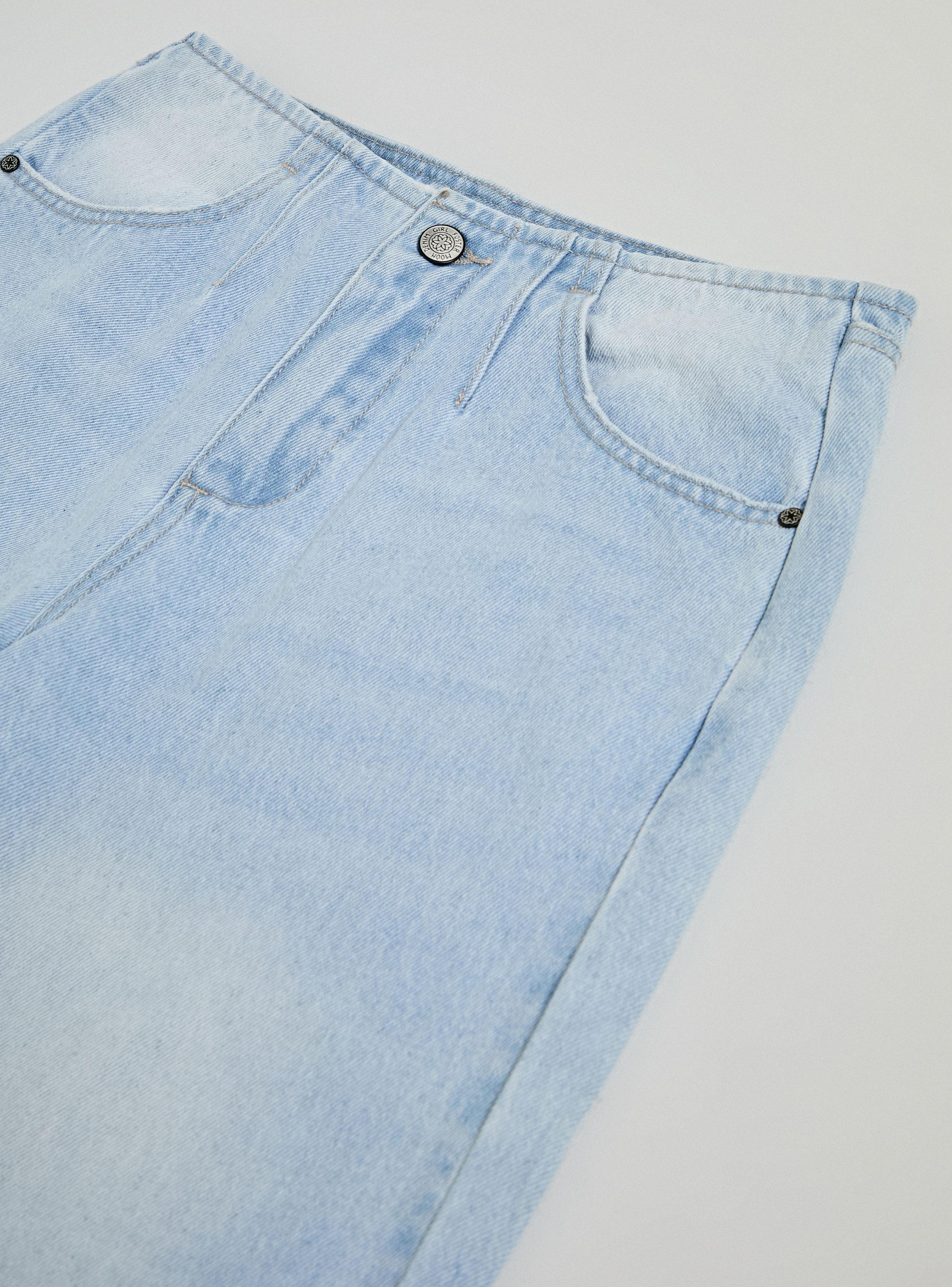 Jeans sin Pretina con Estrellas Desflecadas-3
