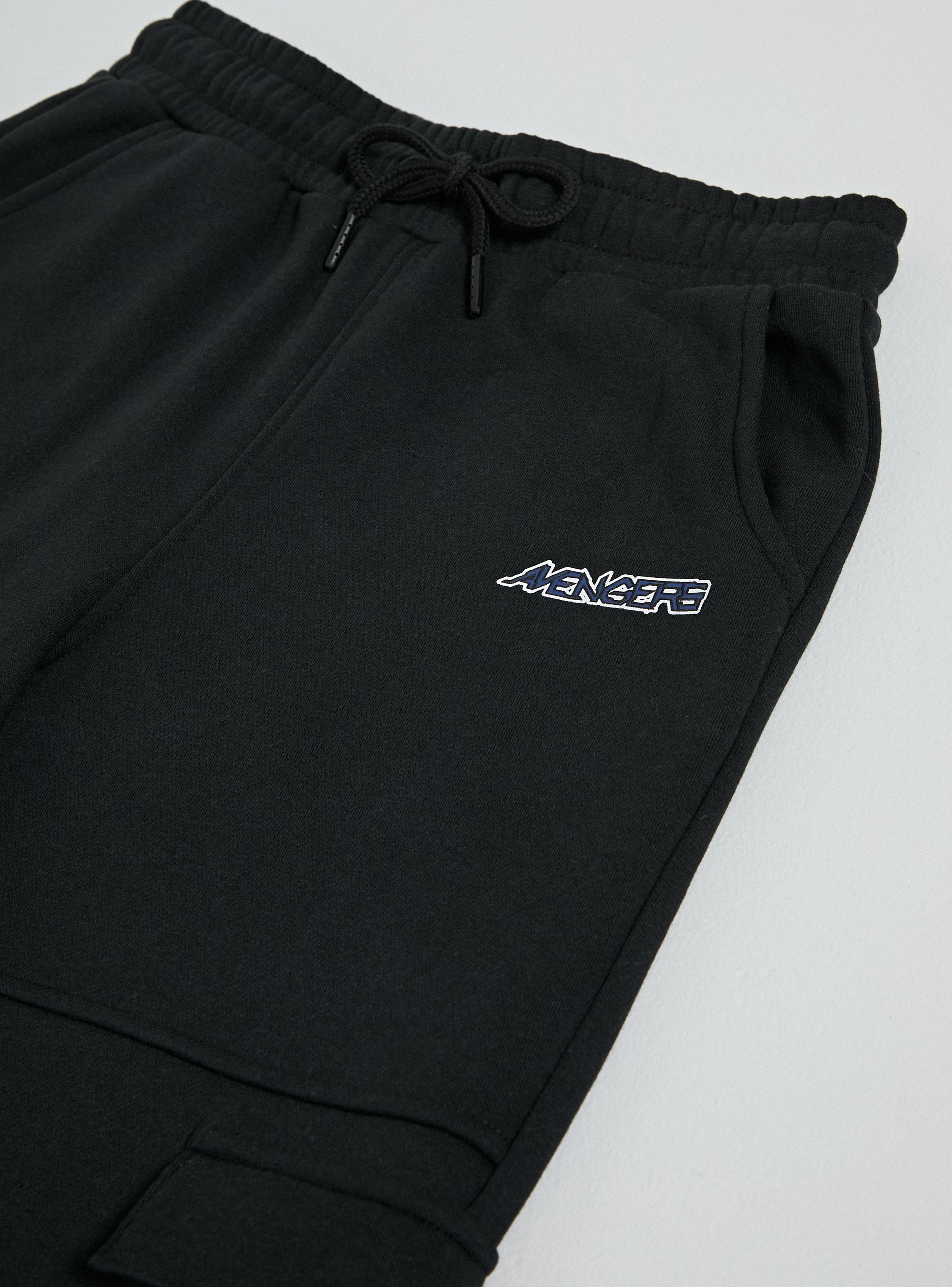 Pantalón de Buzo Jogger Estampado Avengers-4
