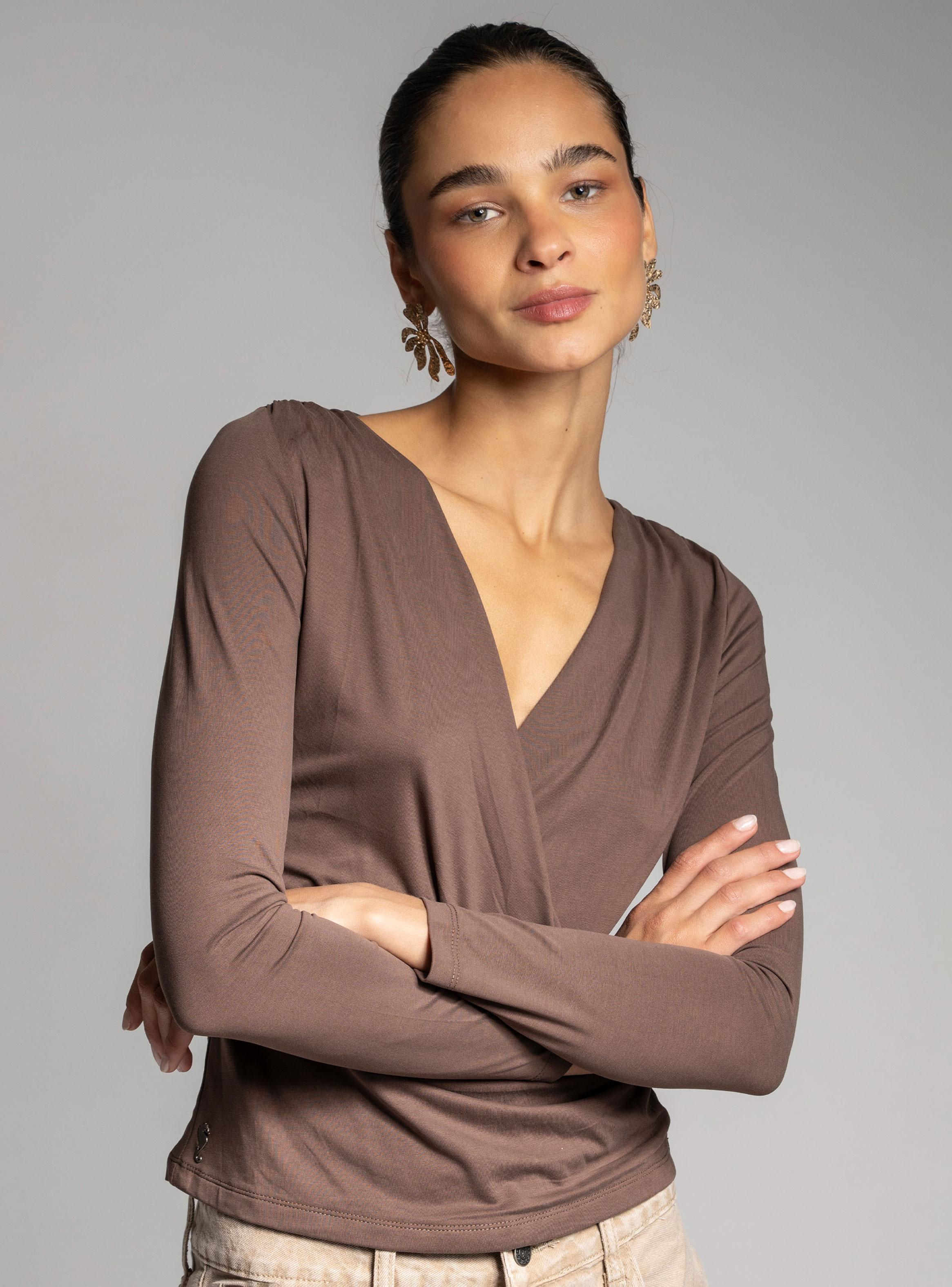 Polera Cruzada Escote V Regular-2