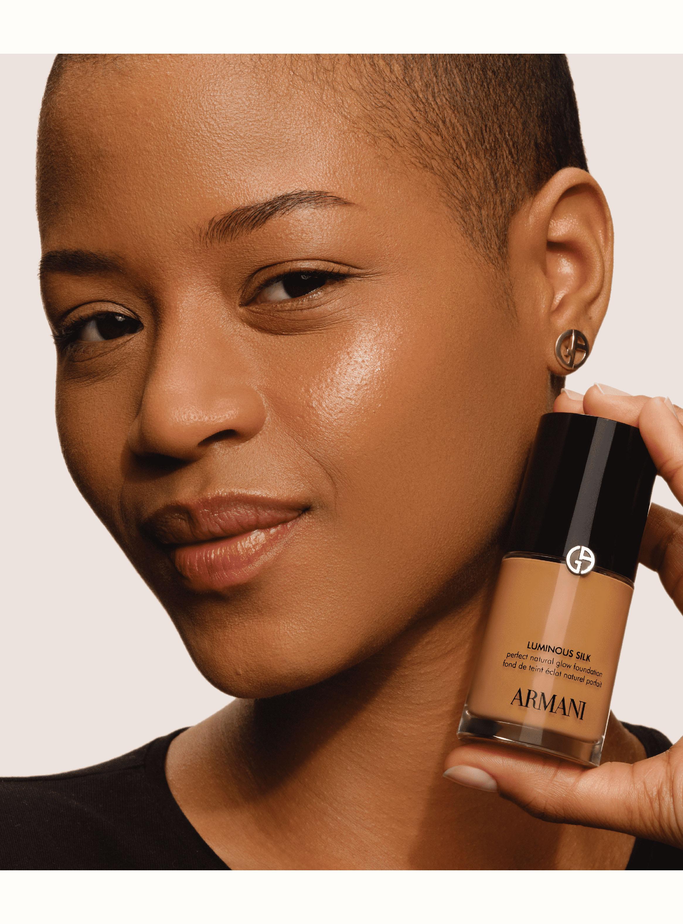 Base de Maquillaje Giorgio Armani Luminous Silk Foundation - Tono 8.1 30 ml-4