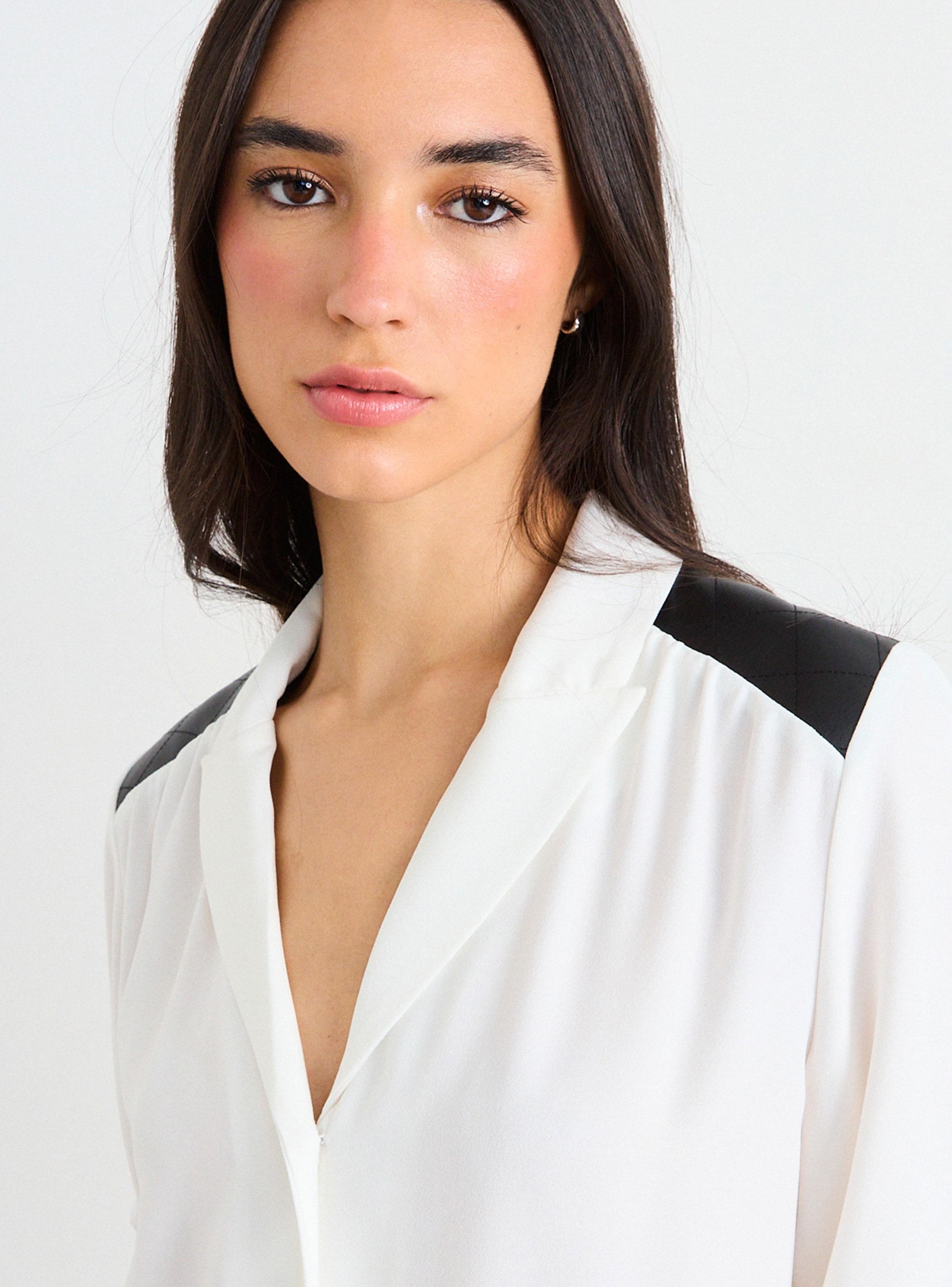 Blusa con Solapa Hombreras y Pu en Hombros-3