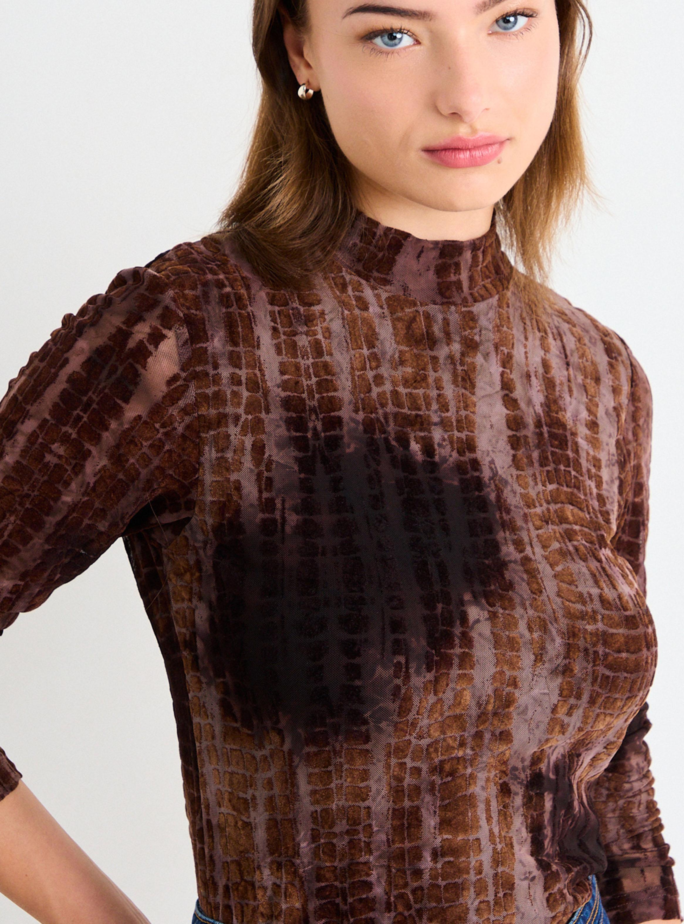 Polera Fantasía Beatle-3