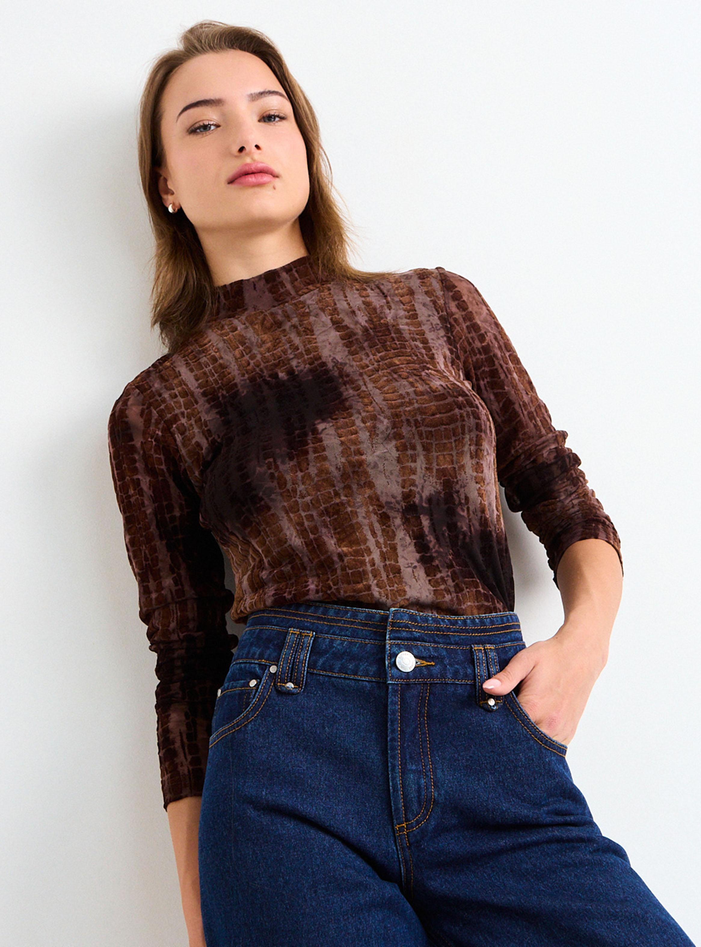 Polera Fantasía Beatle-2