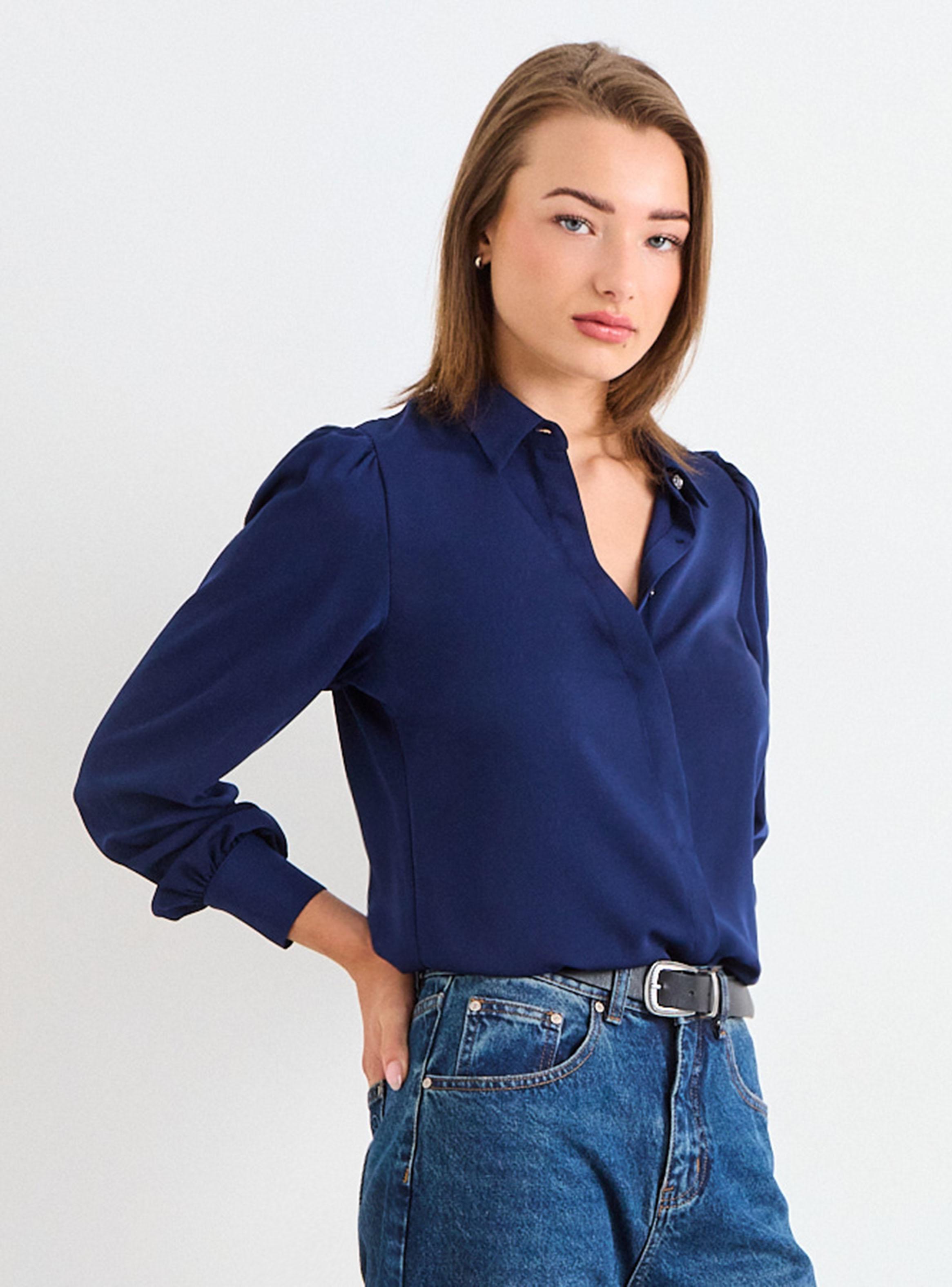 Blusa Camisera Básica Botón con Detalle en Puños-2