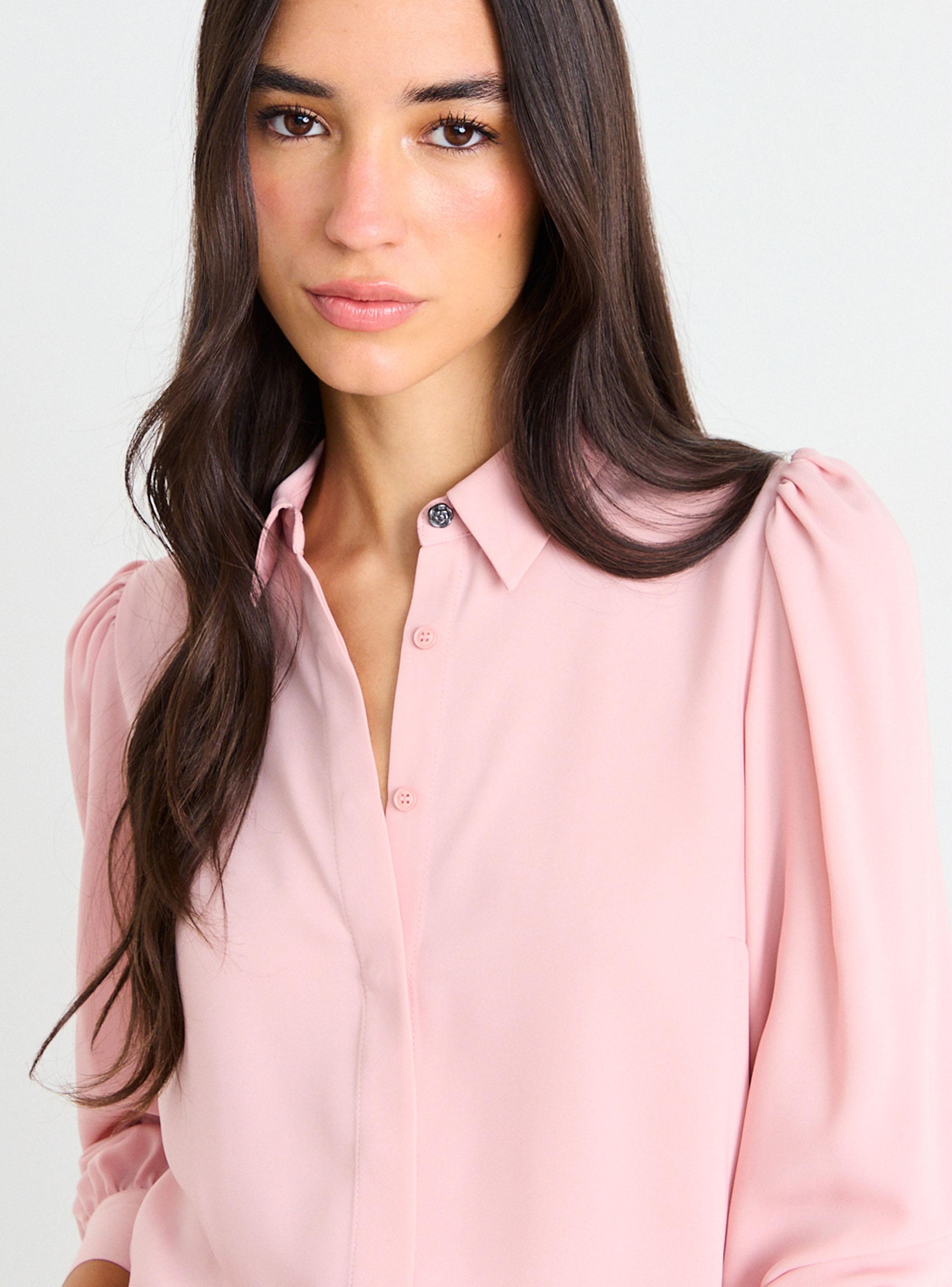 Blusa Camisera Básica con Detalle en Puños-3