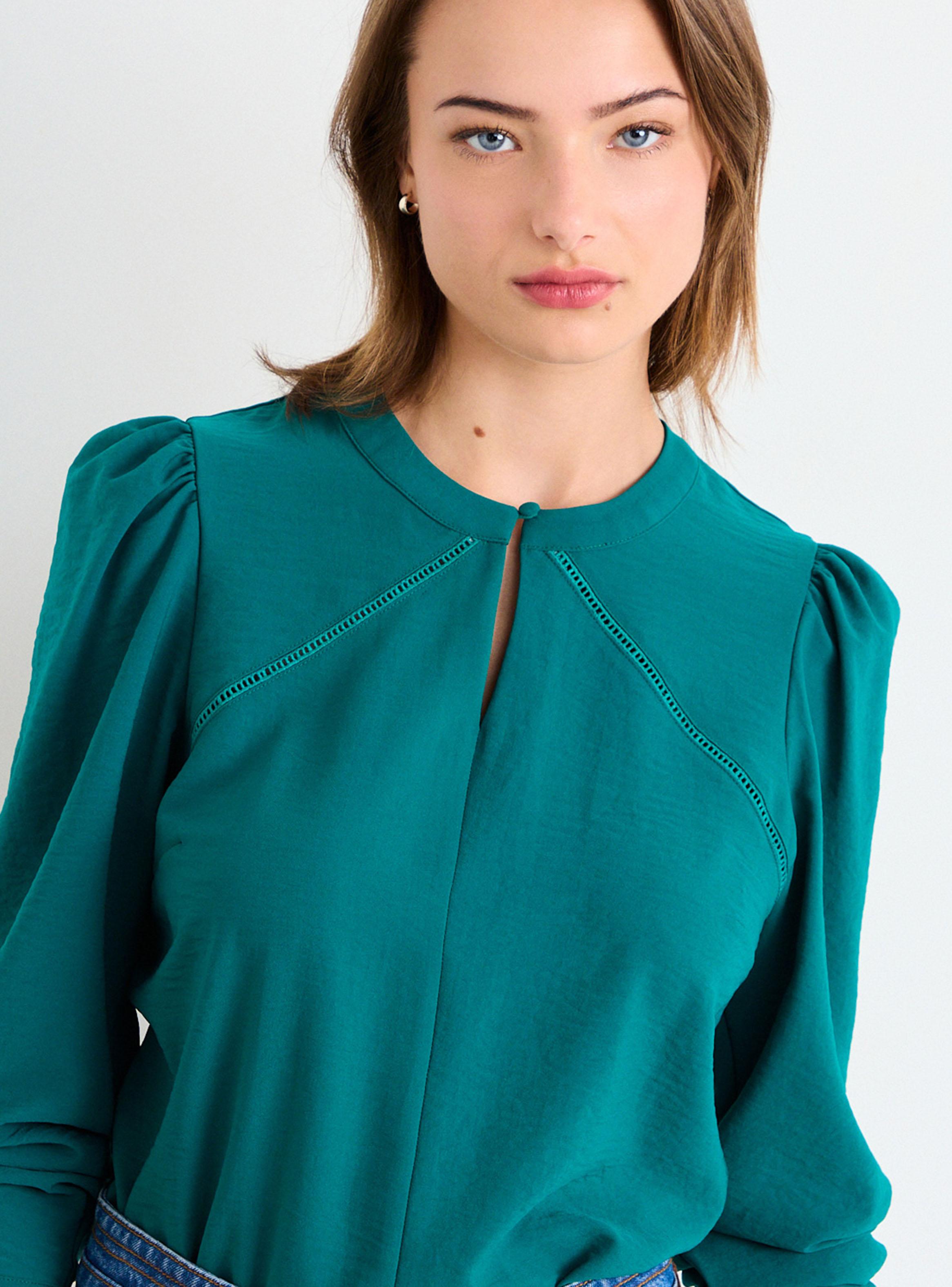 Blusa Manga Princesa con Abotonadura y Pasamanería Decorativa-3