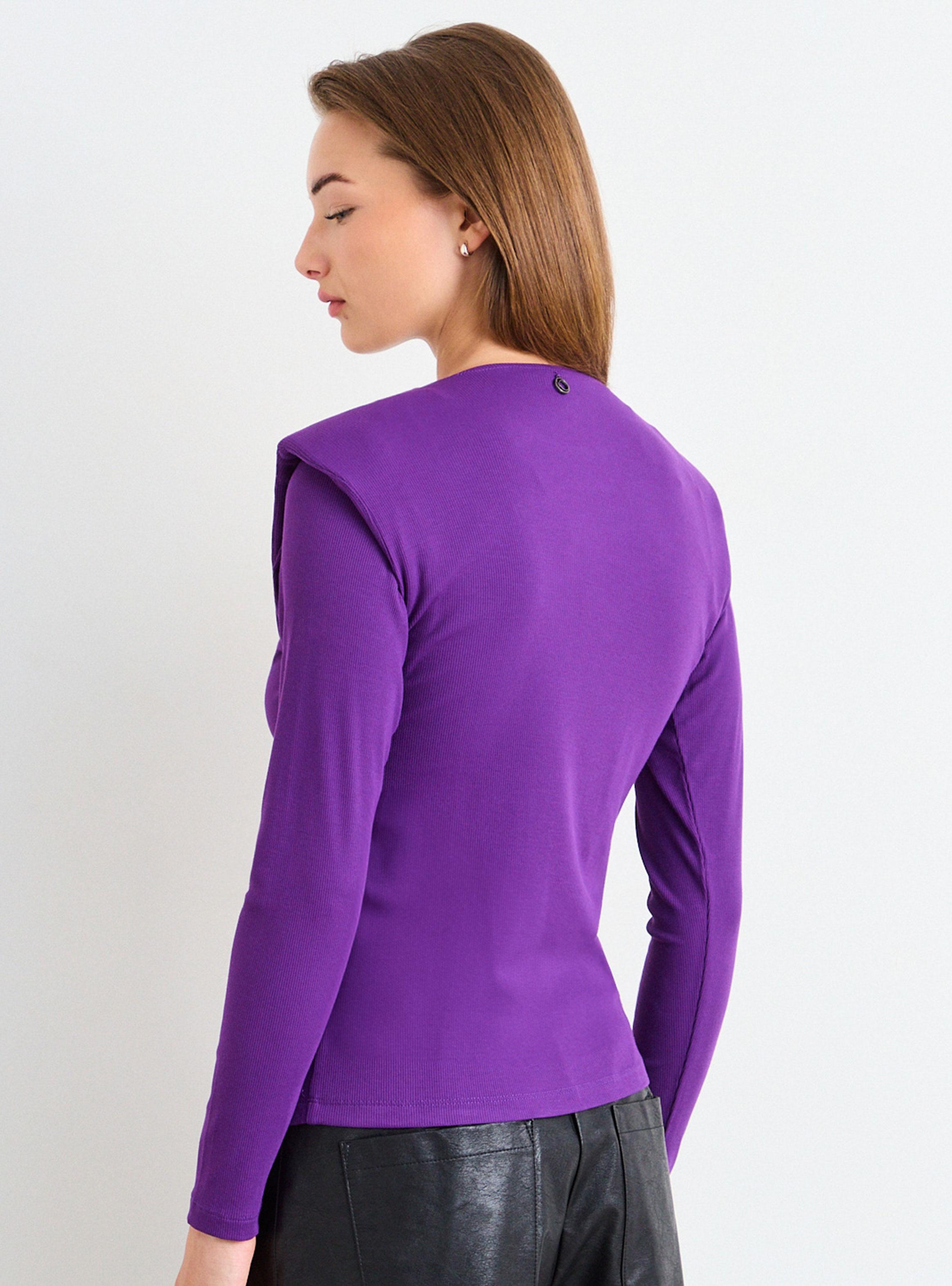Polera Fantasía Cuello Redondo Manga Larga-1