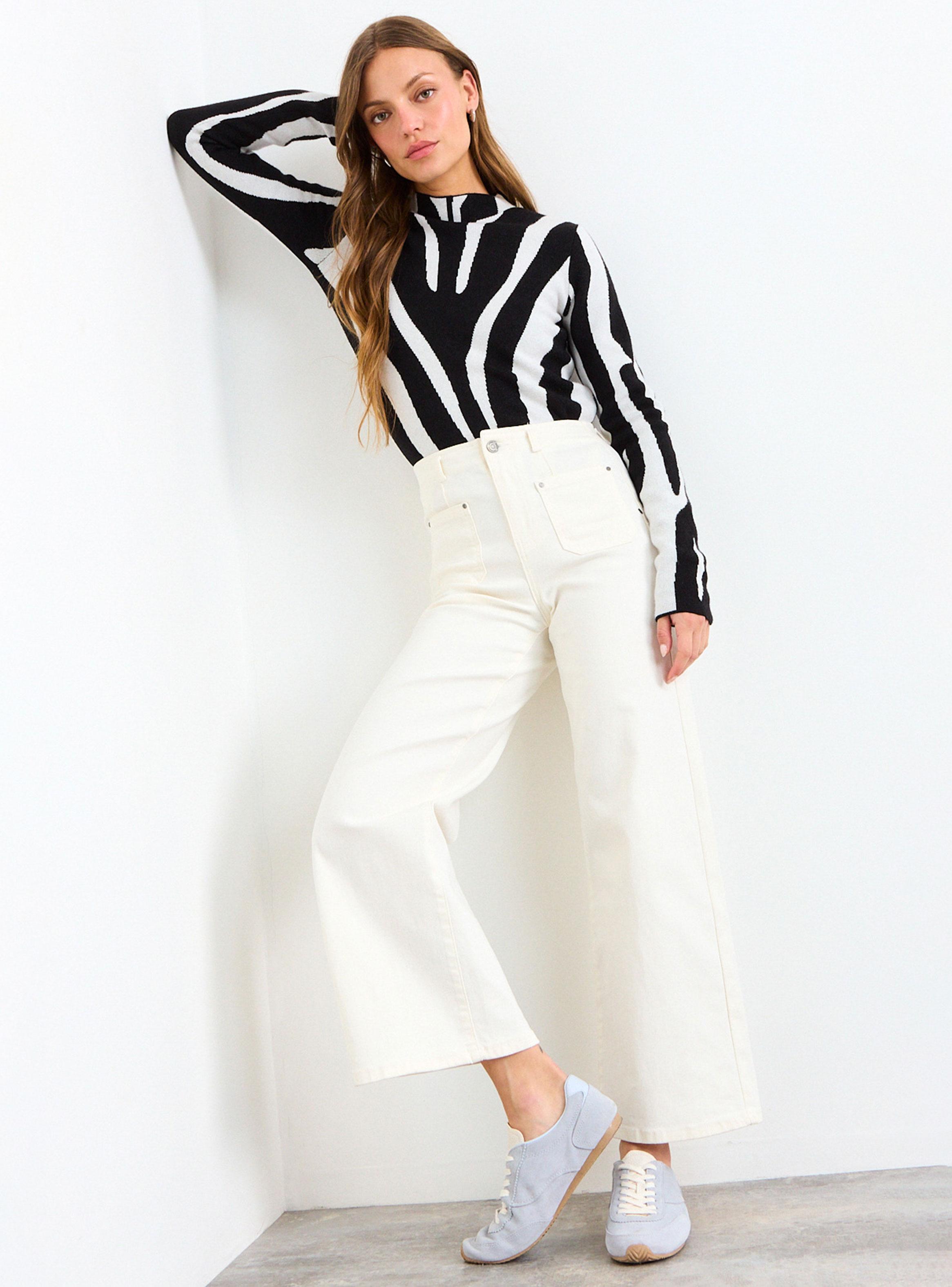 Sweater Fantasía Cuello Redondo Regular-4