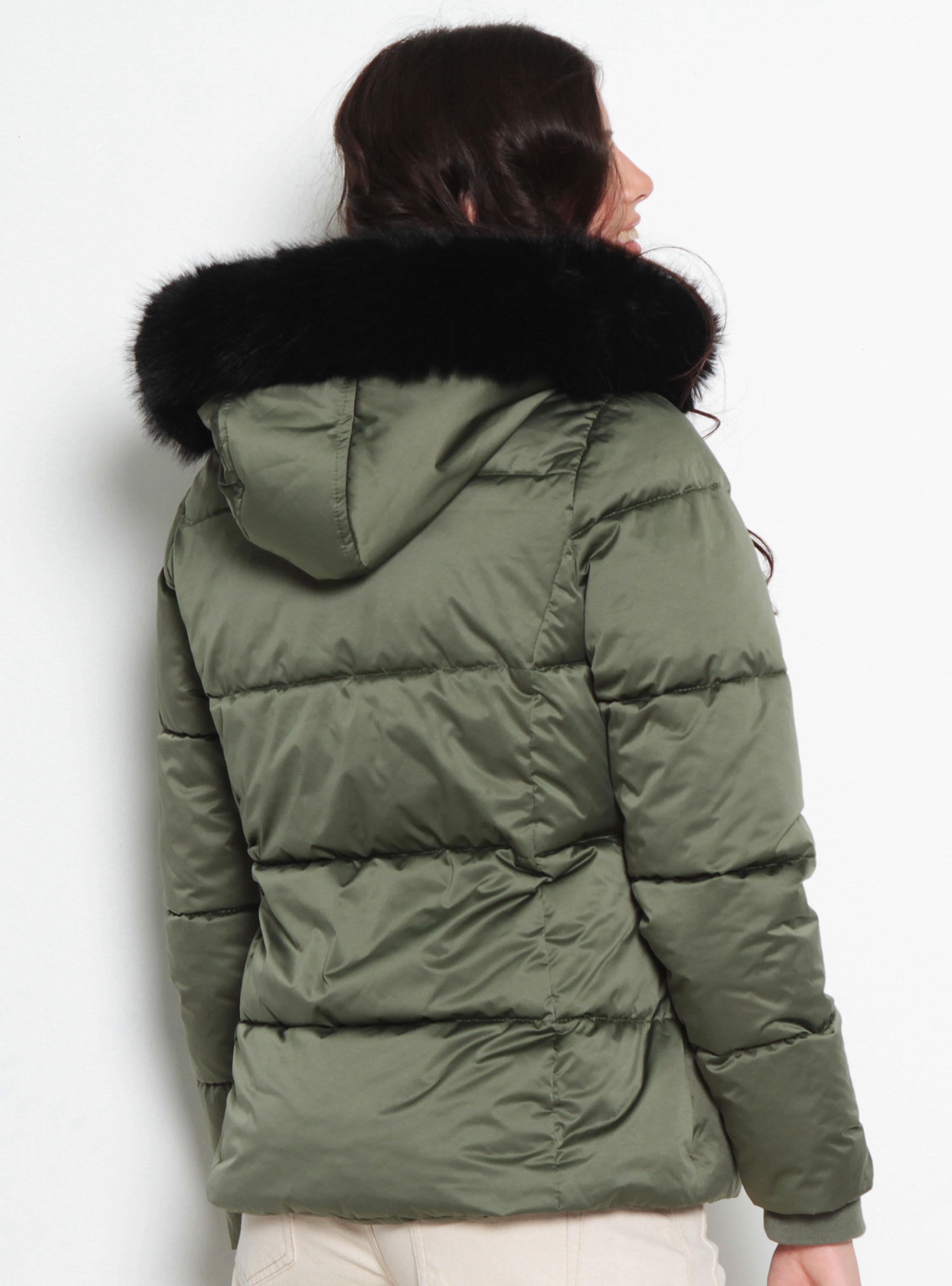 Parka Manga Larga con Capucha y Cierre Delantero-1