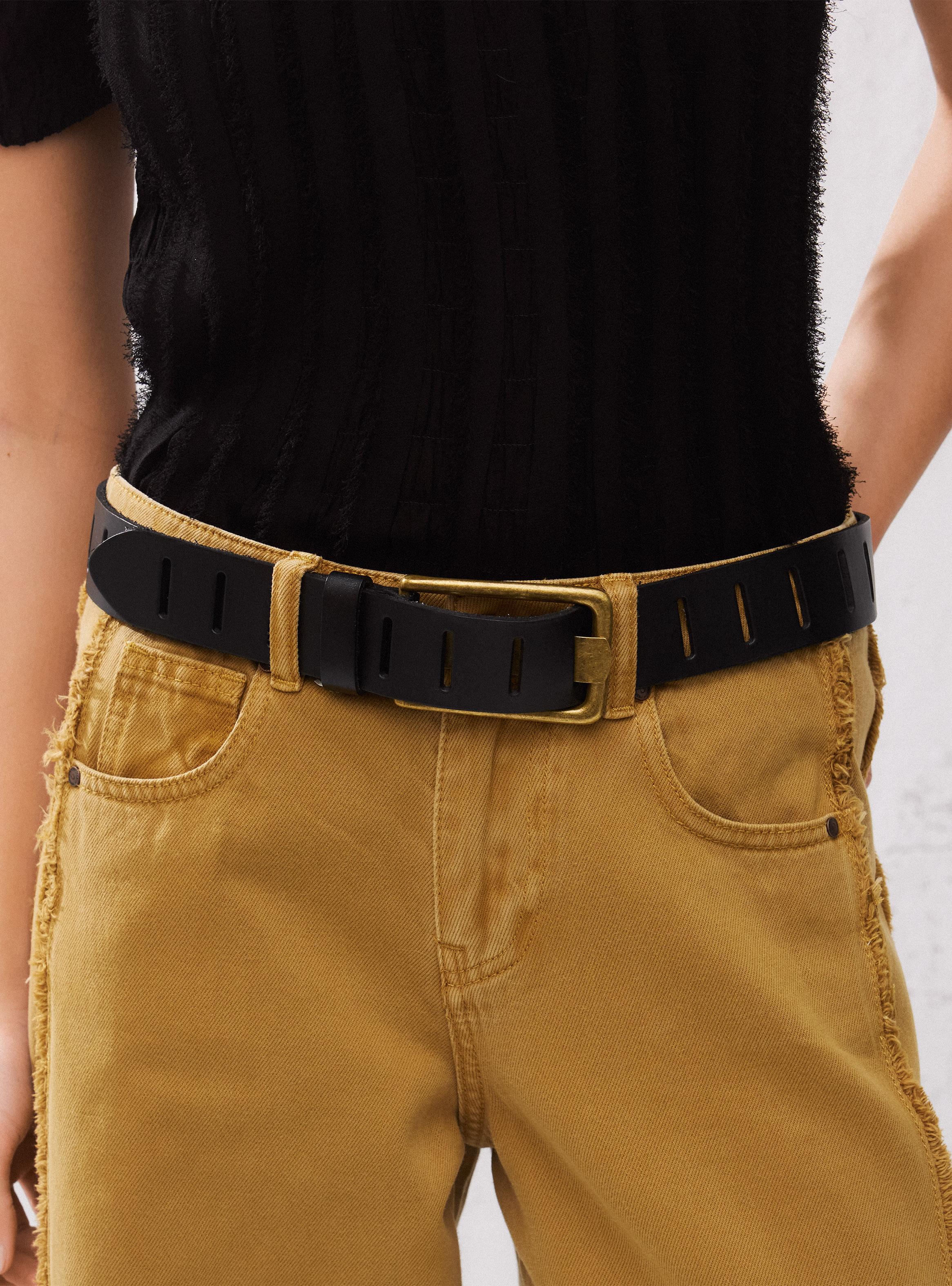 Cinturón con Perforaciones Rectangulares de Cuero-2