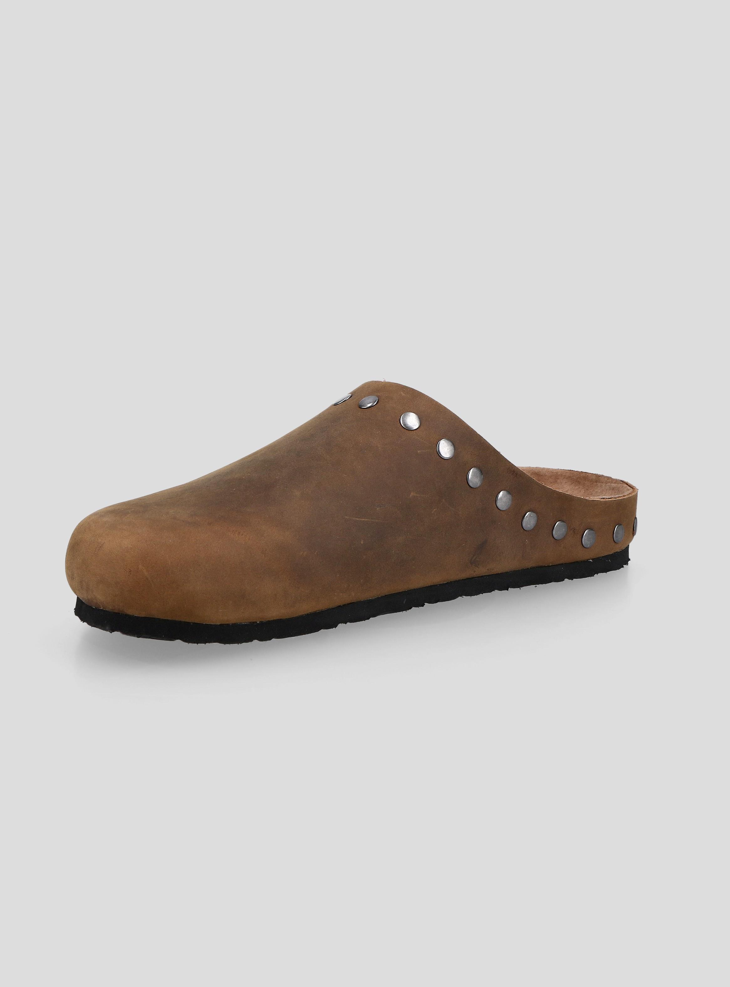 Zueco con Tachas Mujer-2