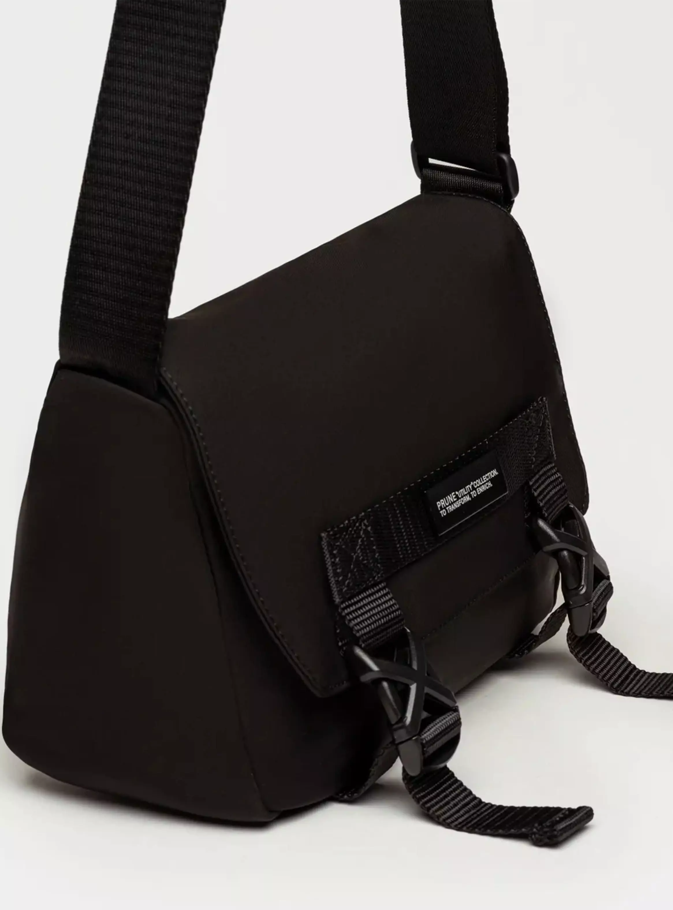 Bandolera Phoenix Negro-2