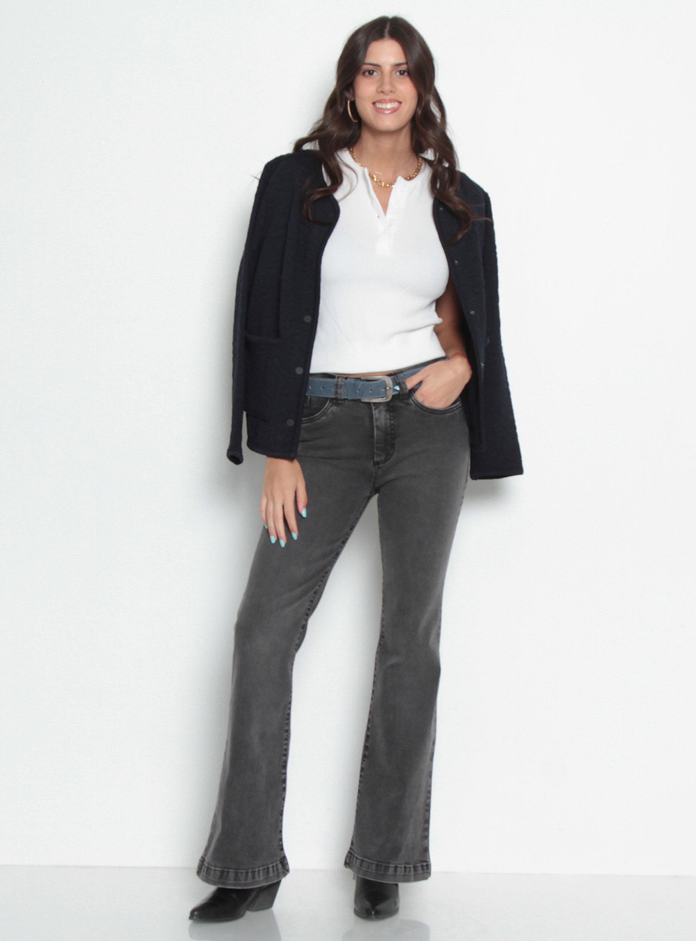 Jeans Flare Tiro Alto Pretina Básica de un Botón 347-3