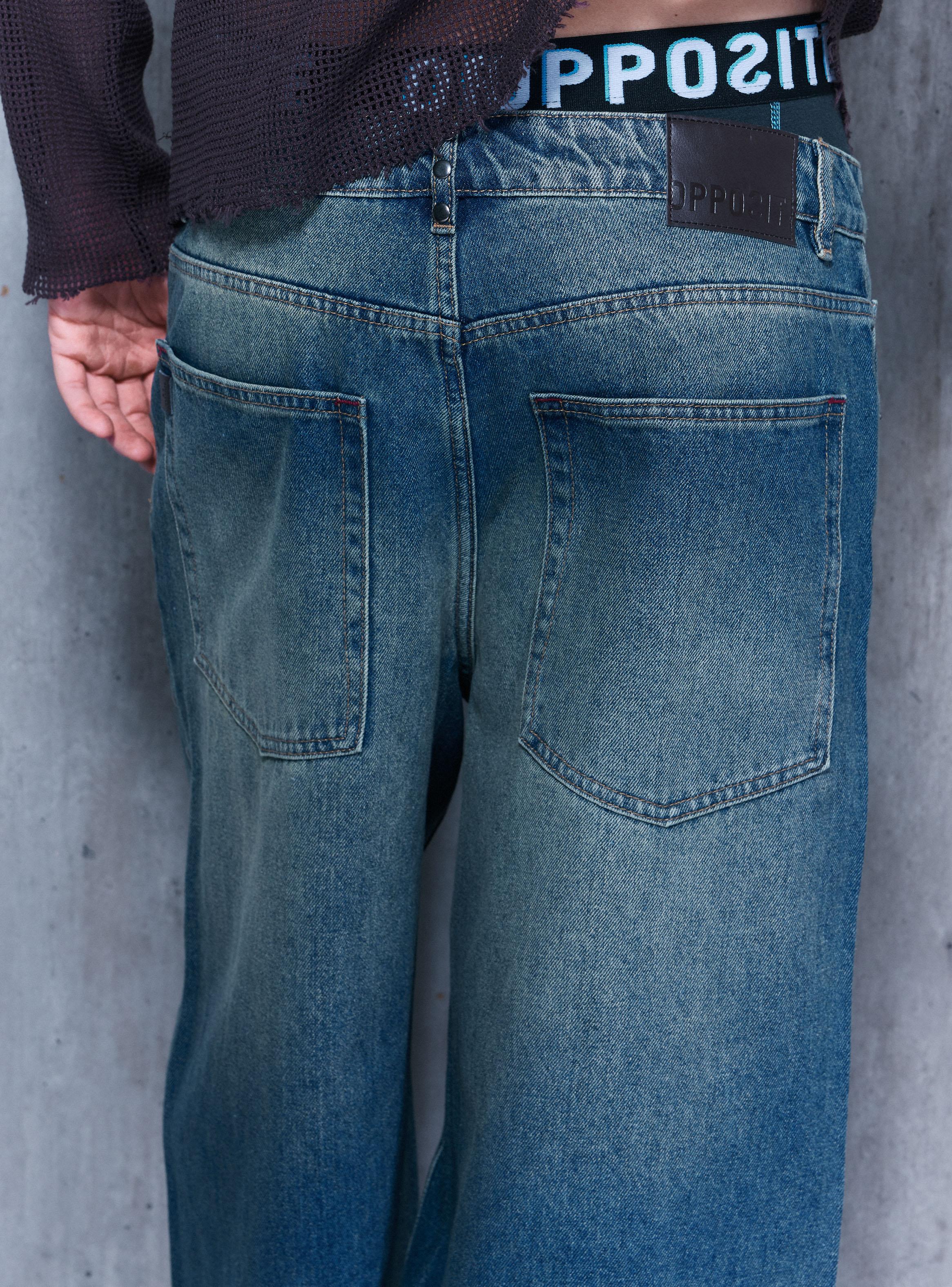 Jeans con Detalle Tachas-3
