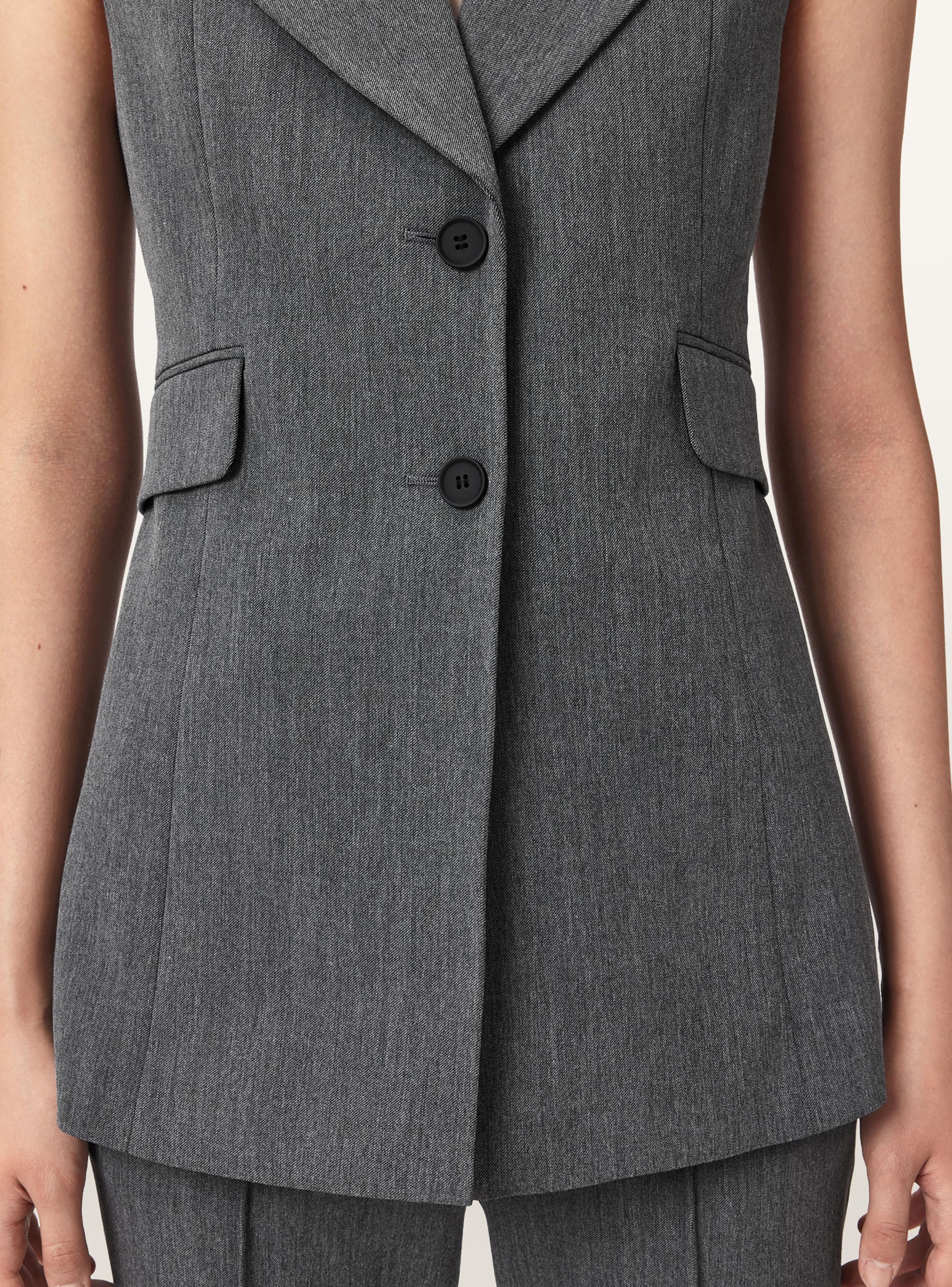 Blazer sin Mangas Astra-3