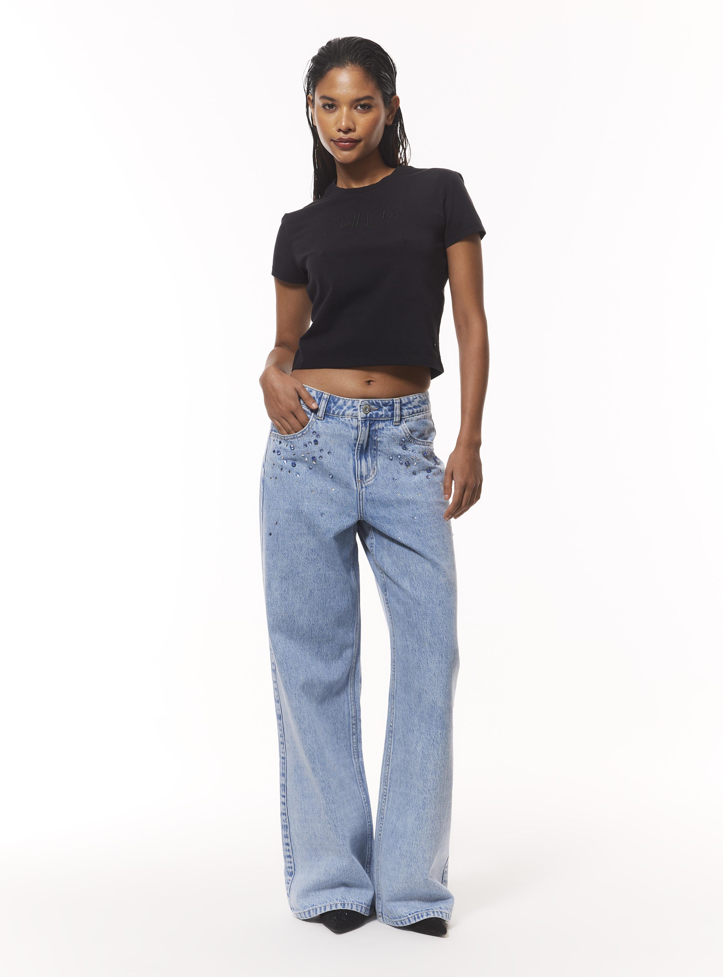 Jeans Wide Leg con Pedrería al Tono-4