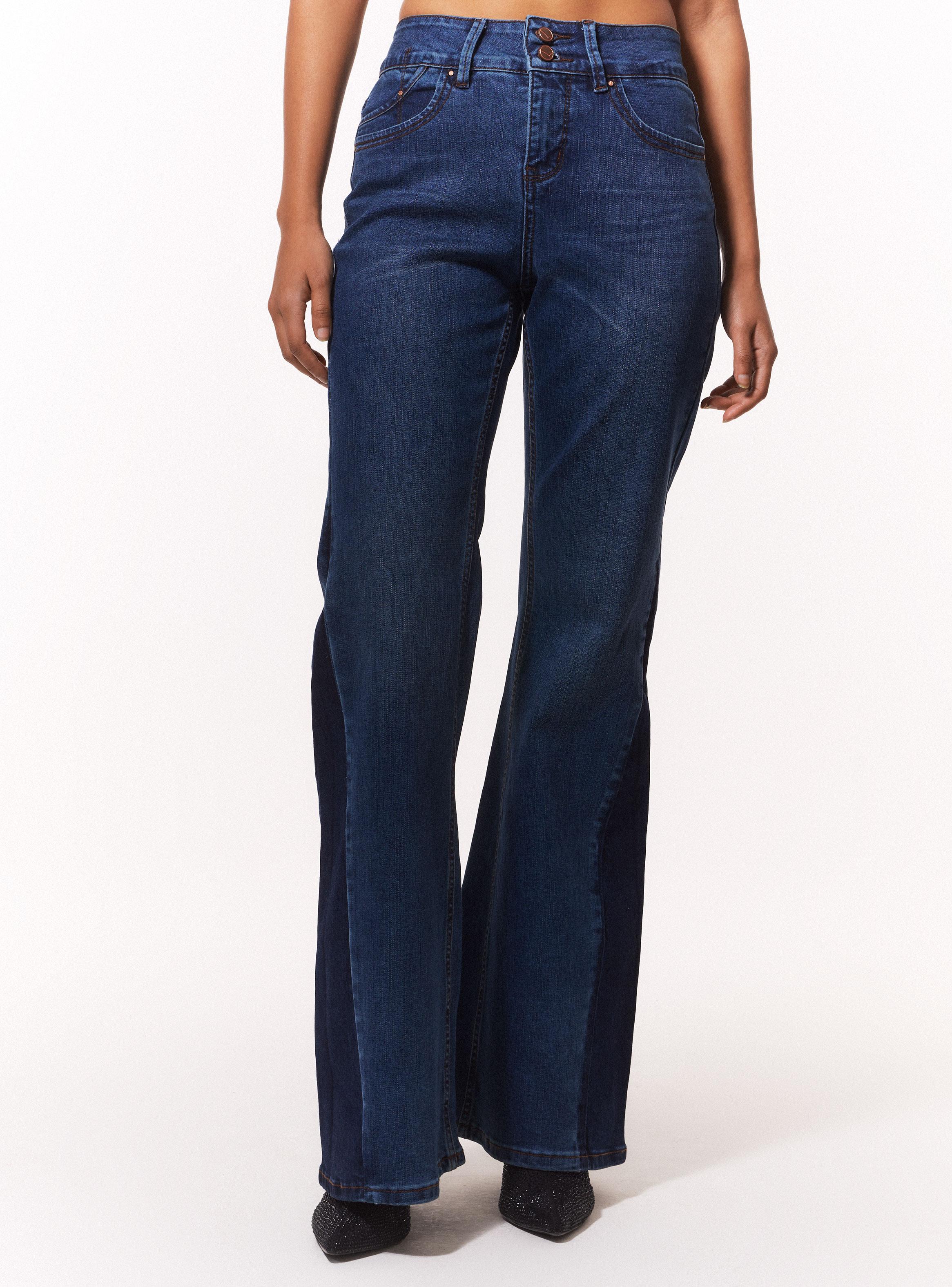 Jeans Flare con Reserva en la Bota-0