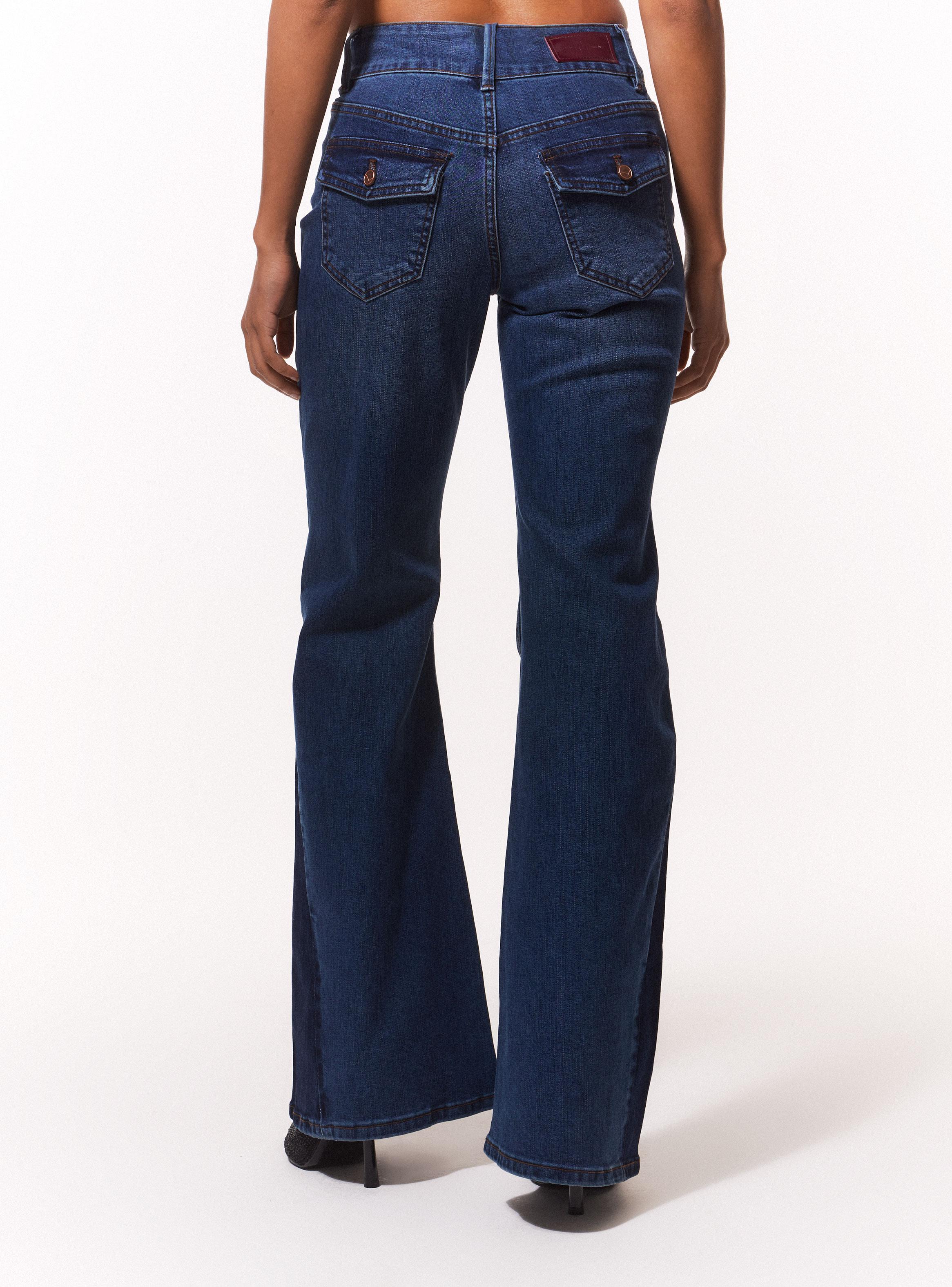 Jeans Flare con Reserva en la Bota-1