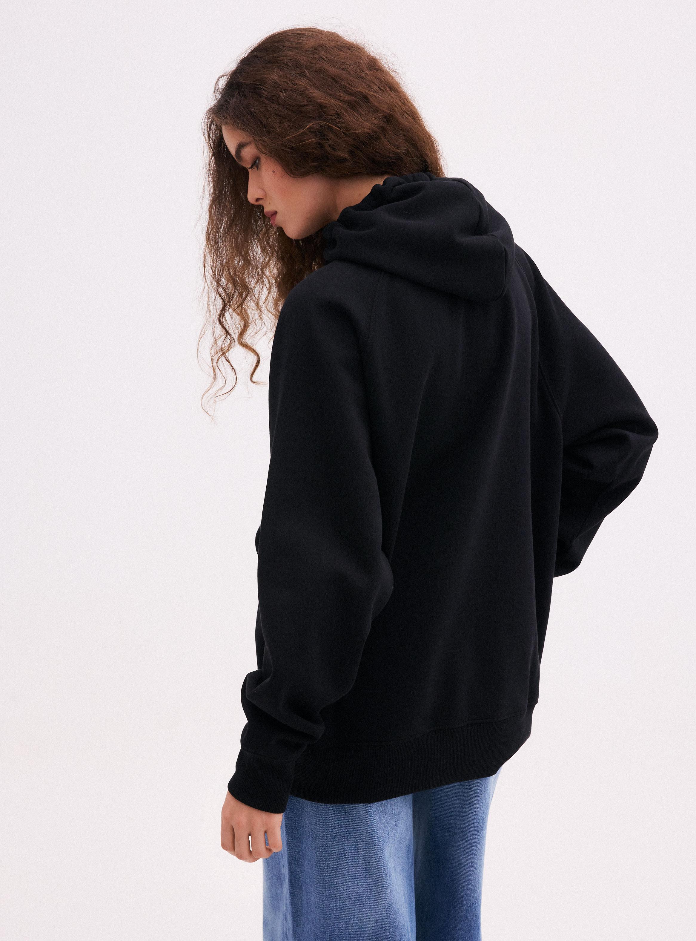 Polerón Largo con Capucha-1