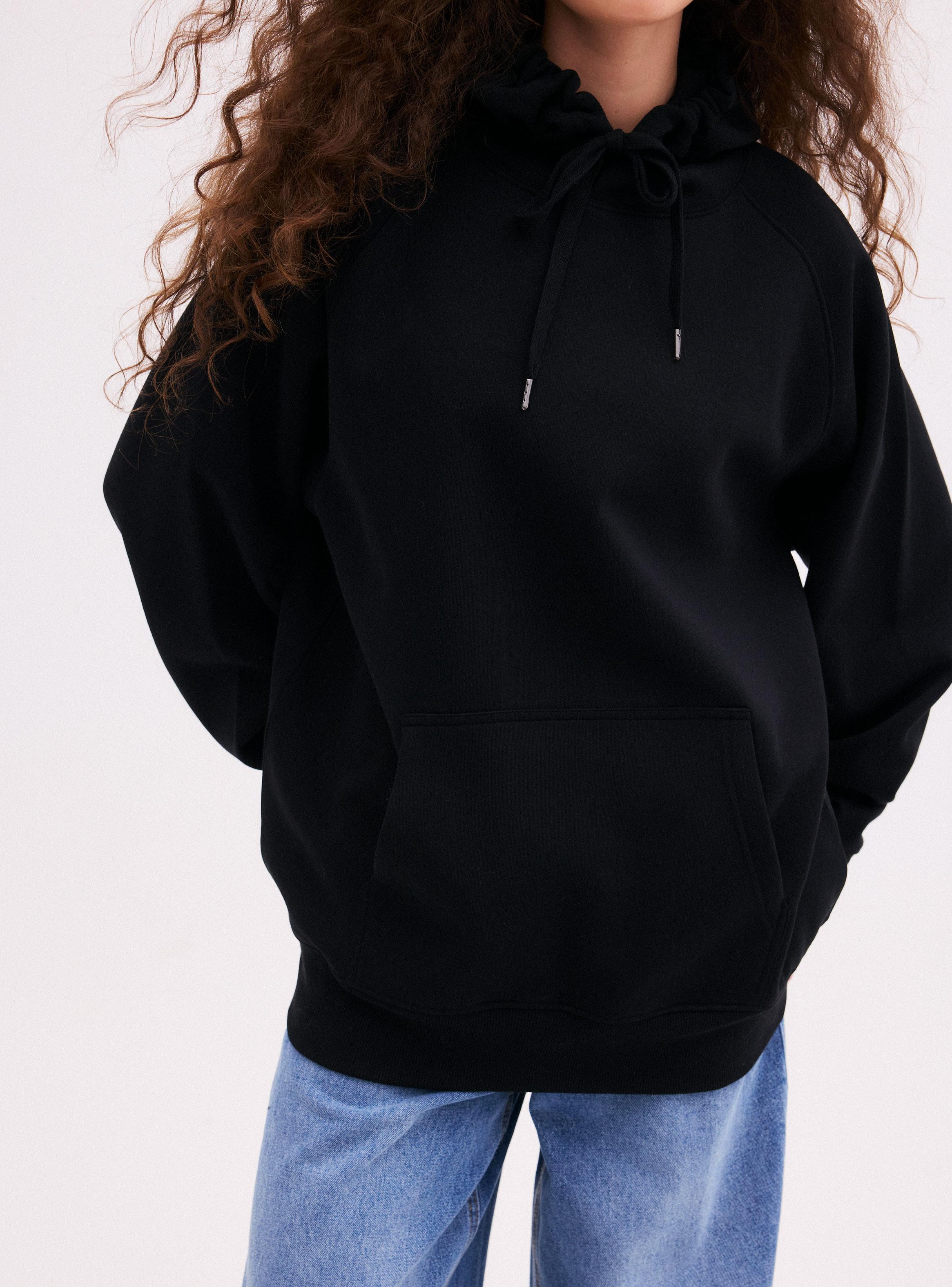 Polerón Largo con Capucha-3