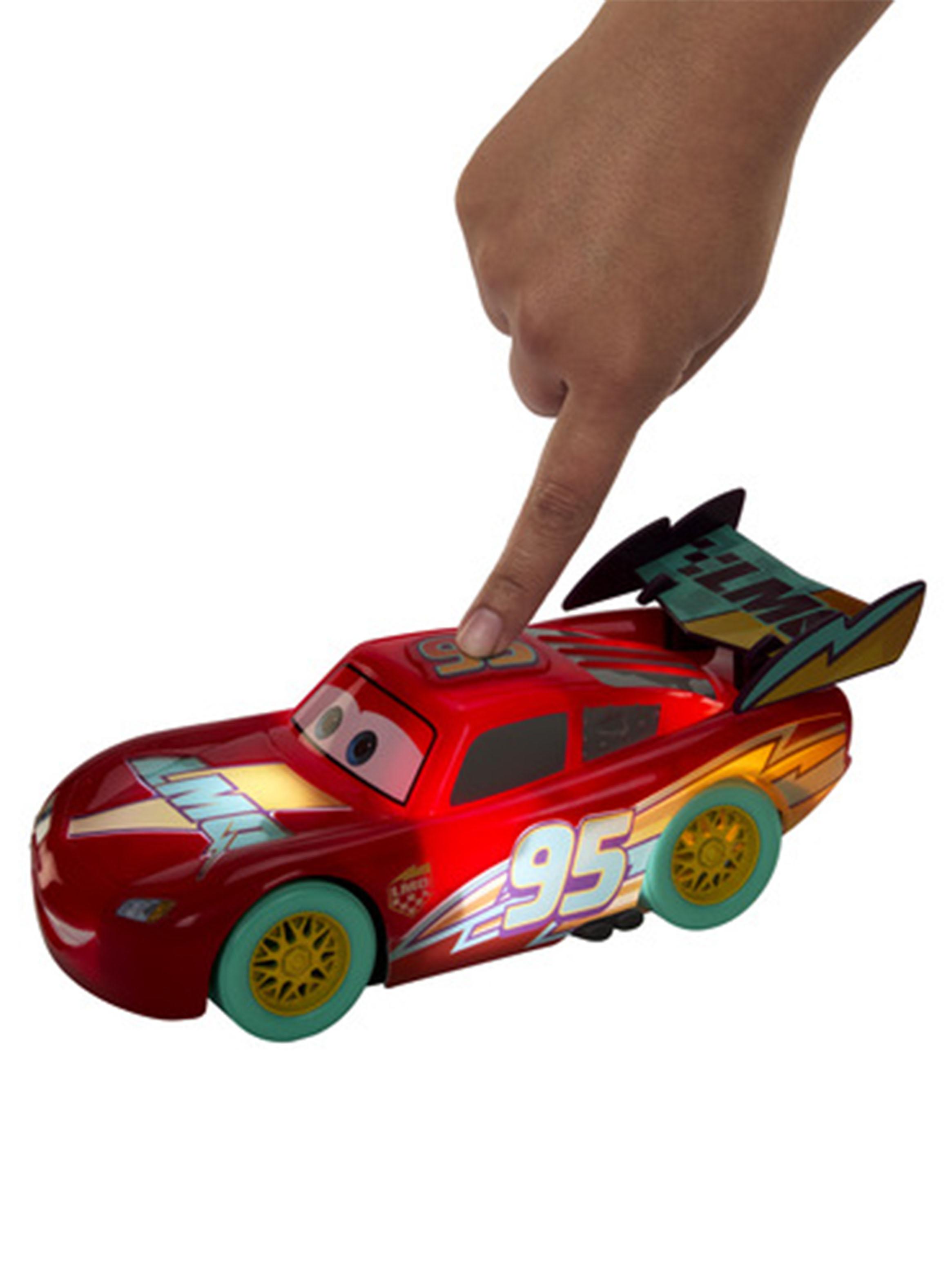 Auto Rayo McQueen con Luz y Sonido-4