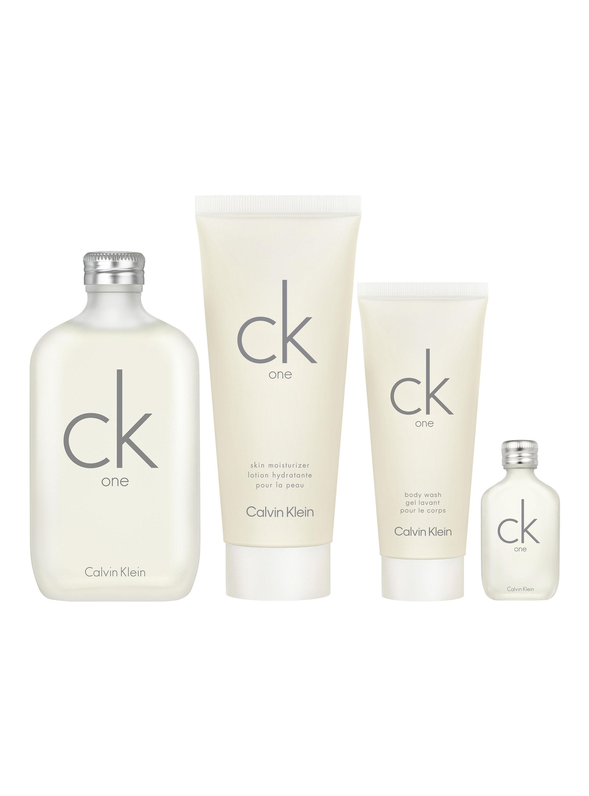 Set Perfume One EDT Unisex 200 ml + 15 ml + Body Lotion 200 ml + Shower Gel 100 ml-0