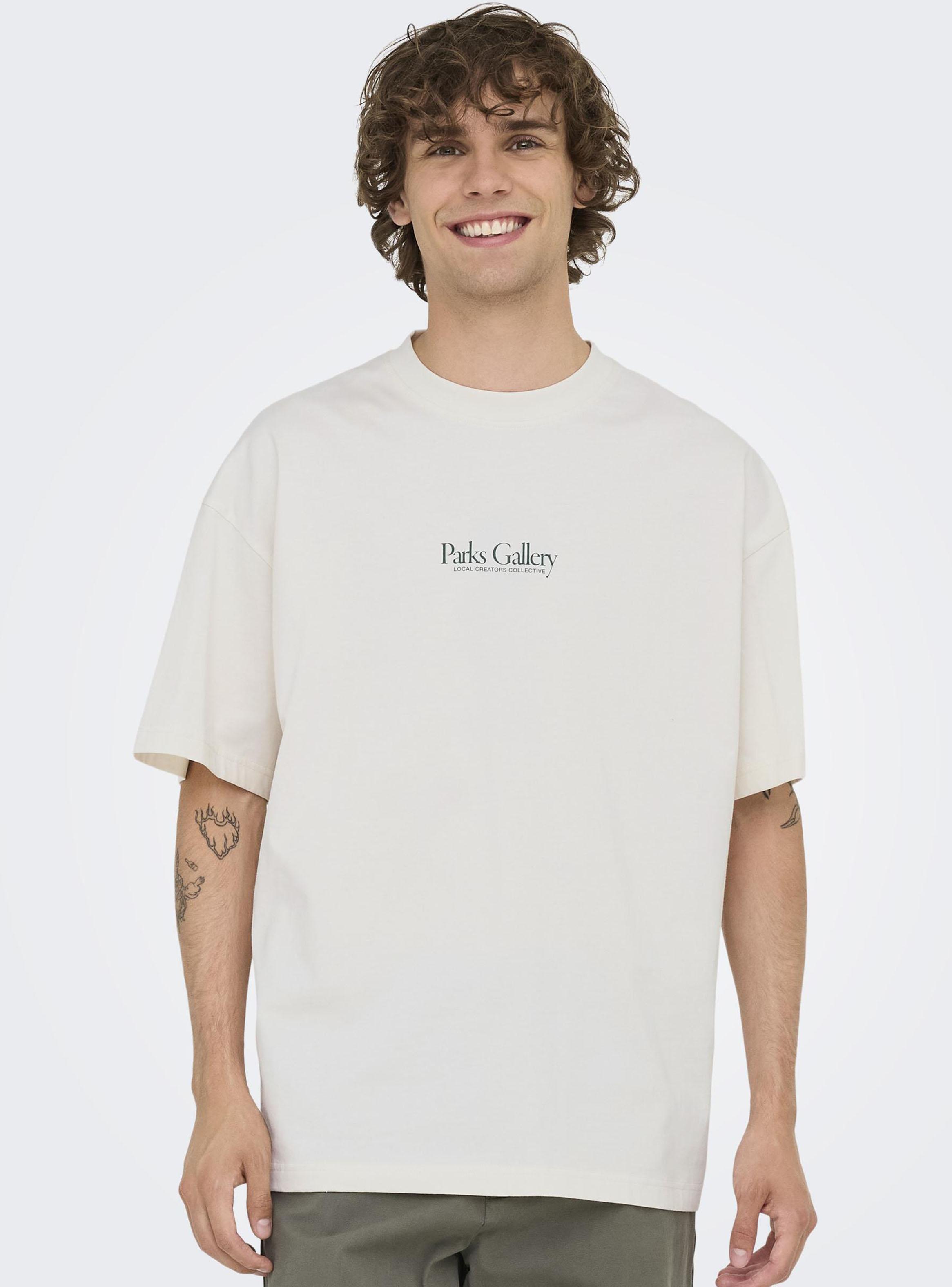 100