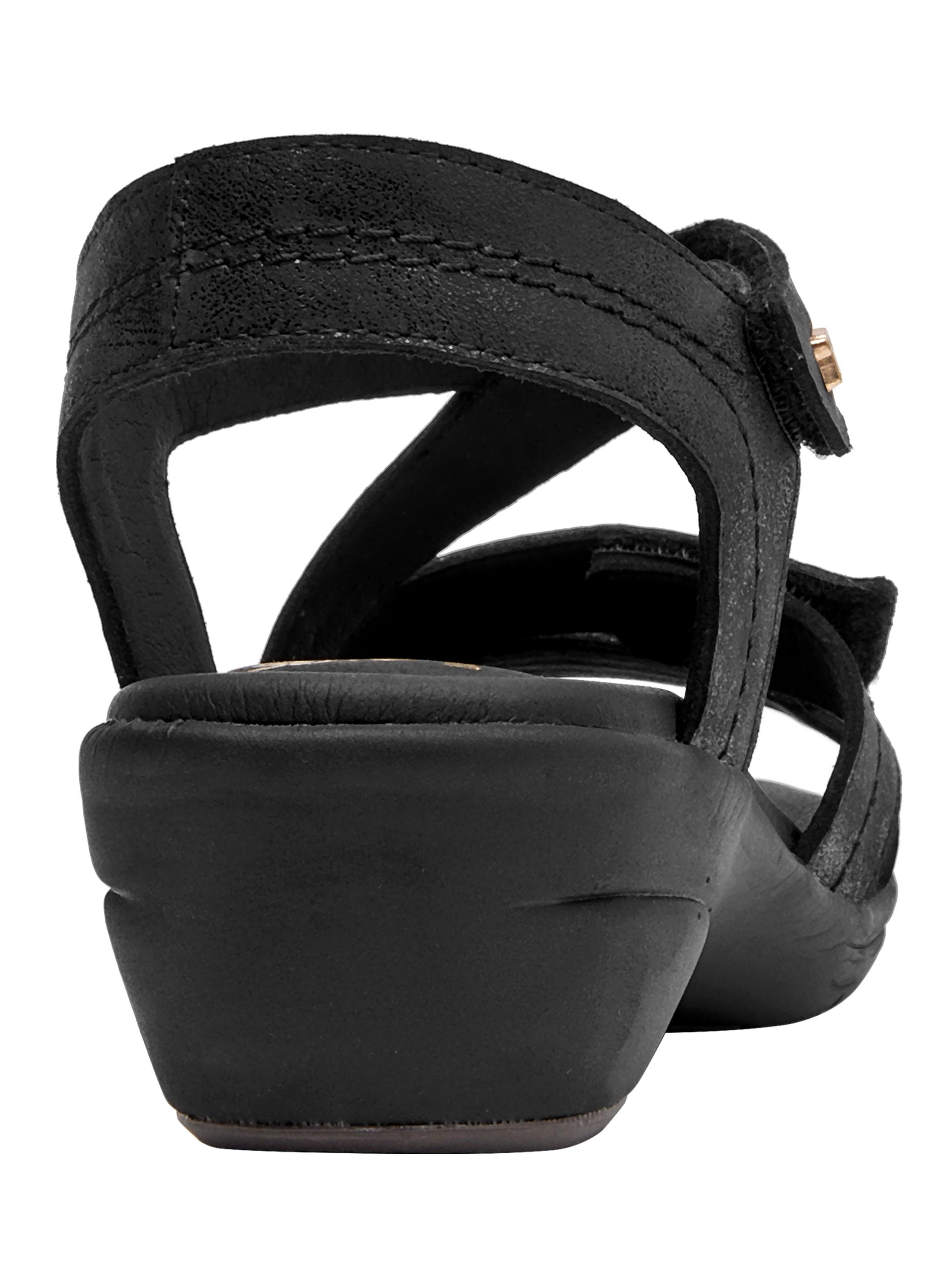 Sandalia Velcro en Correas Cuero Mujer-4