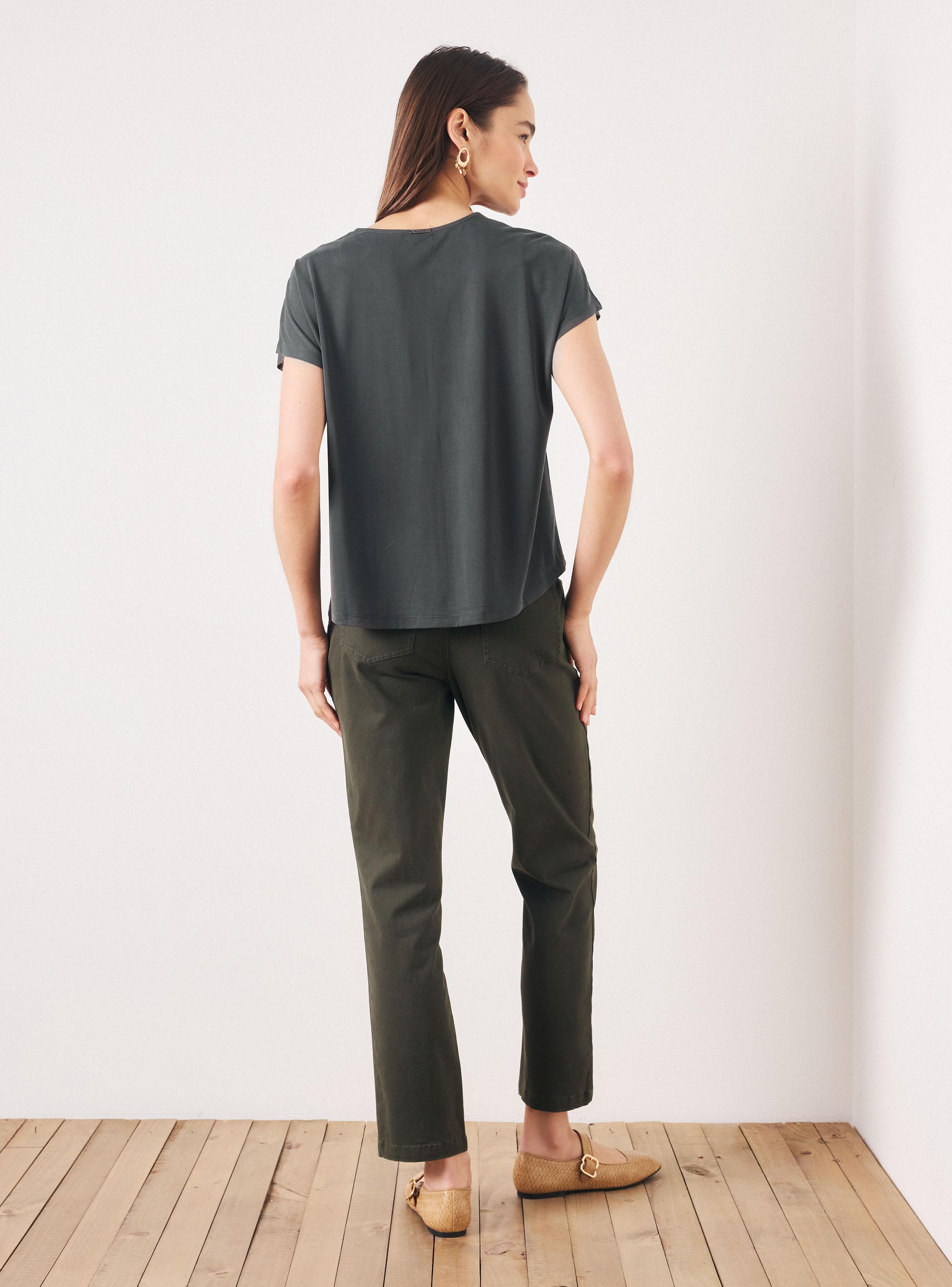 Polera Tacto Suave con Manga Caída y Botones-5