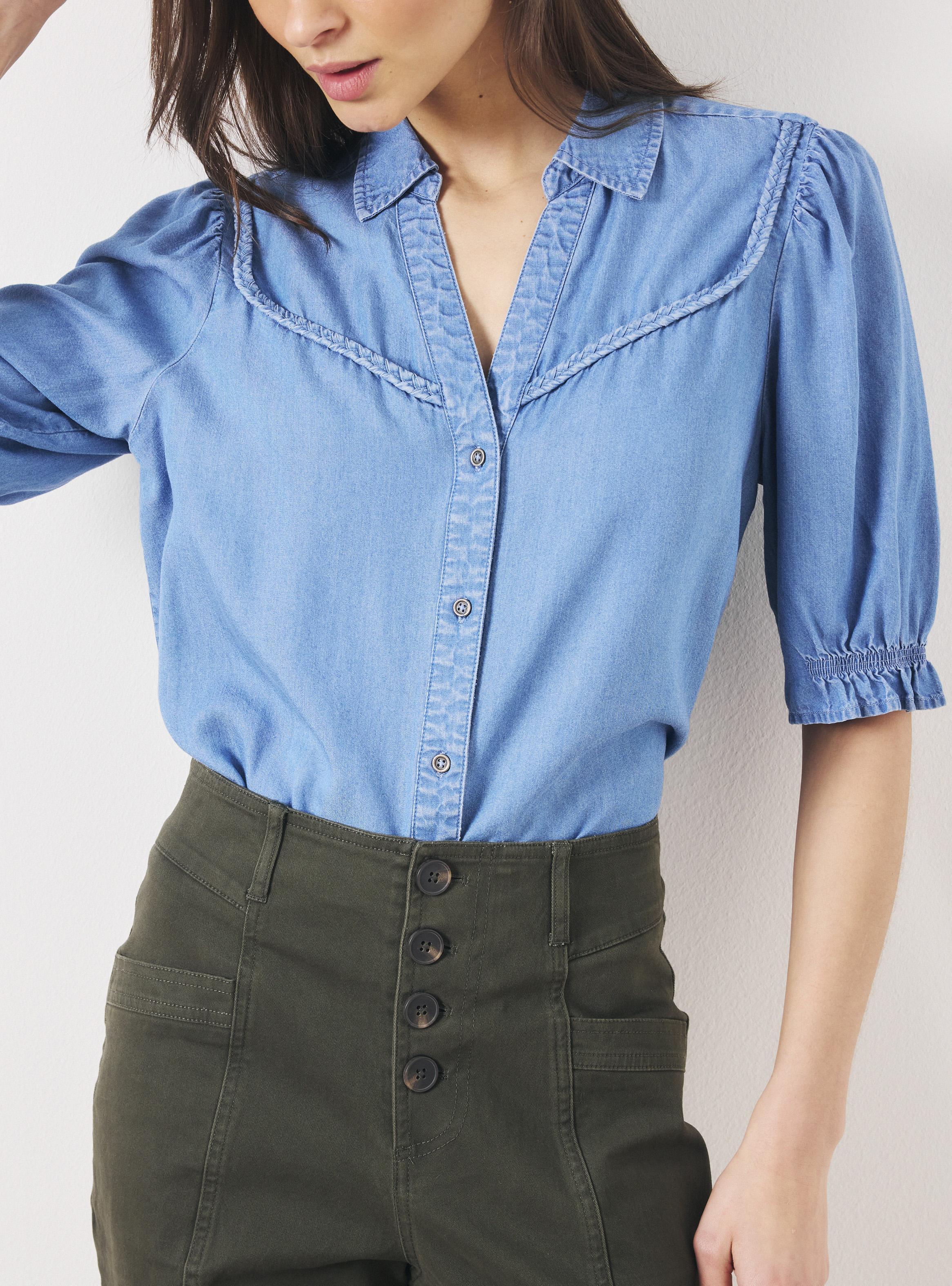 Blusa Mangas Abullonadas con Cuello Camisero y Trenza-3