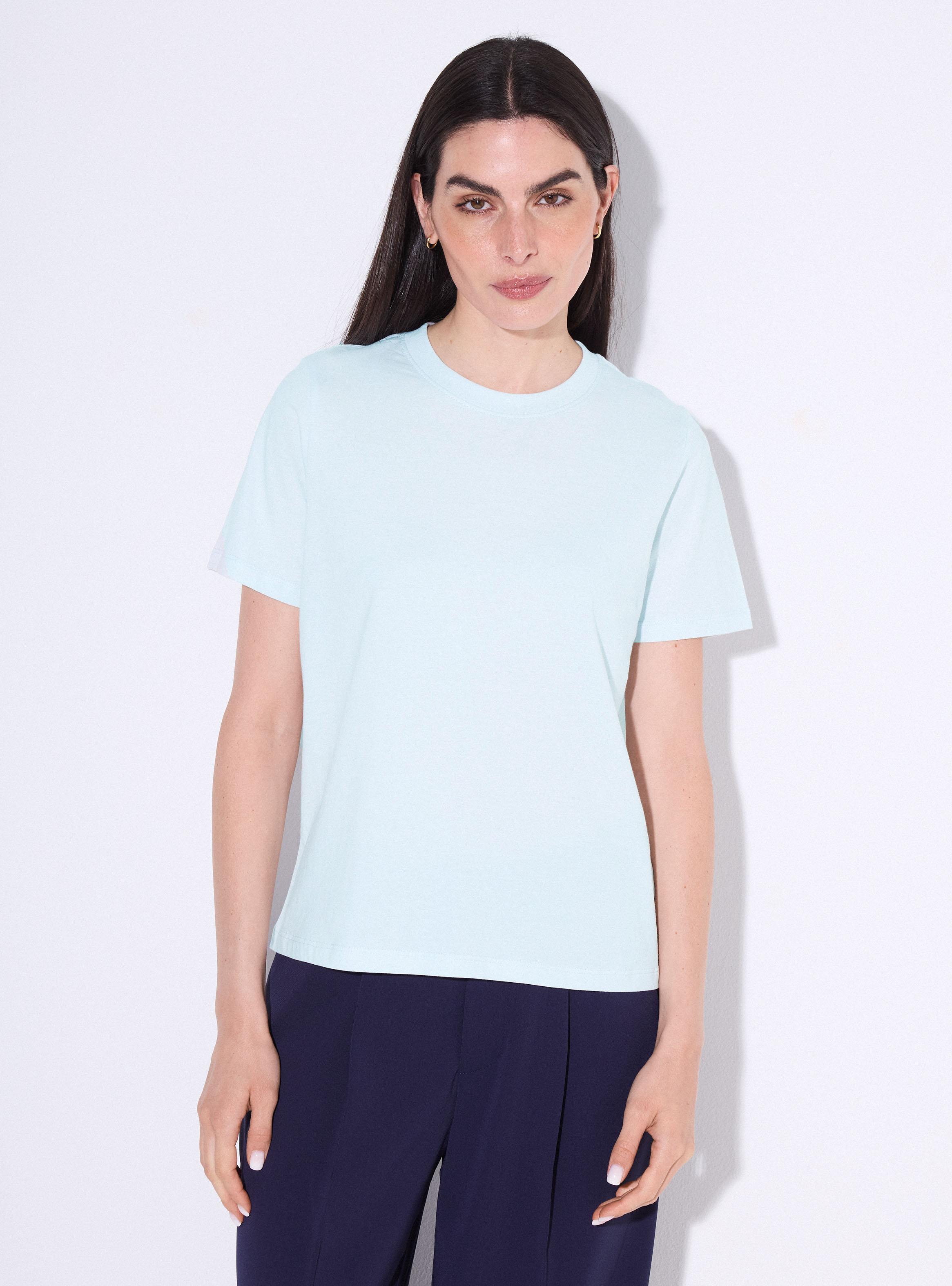Polera Lisa Manga Corta Cuello Redondo y Calce Regular-0