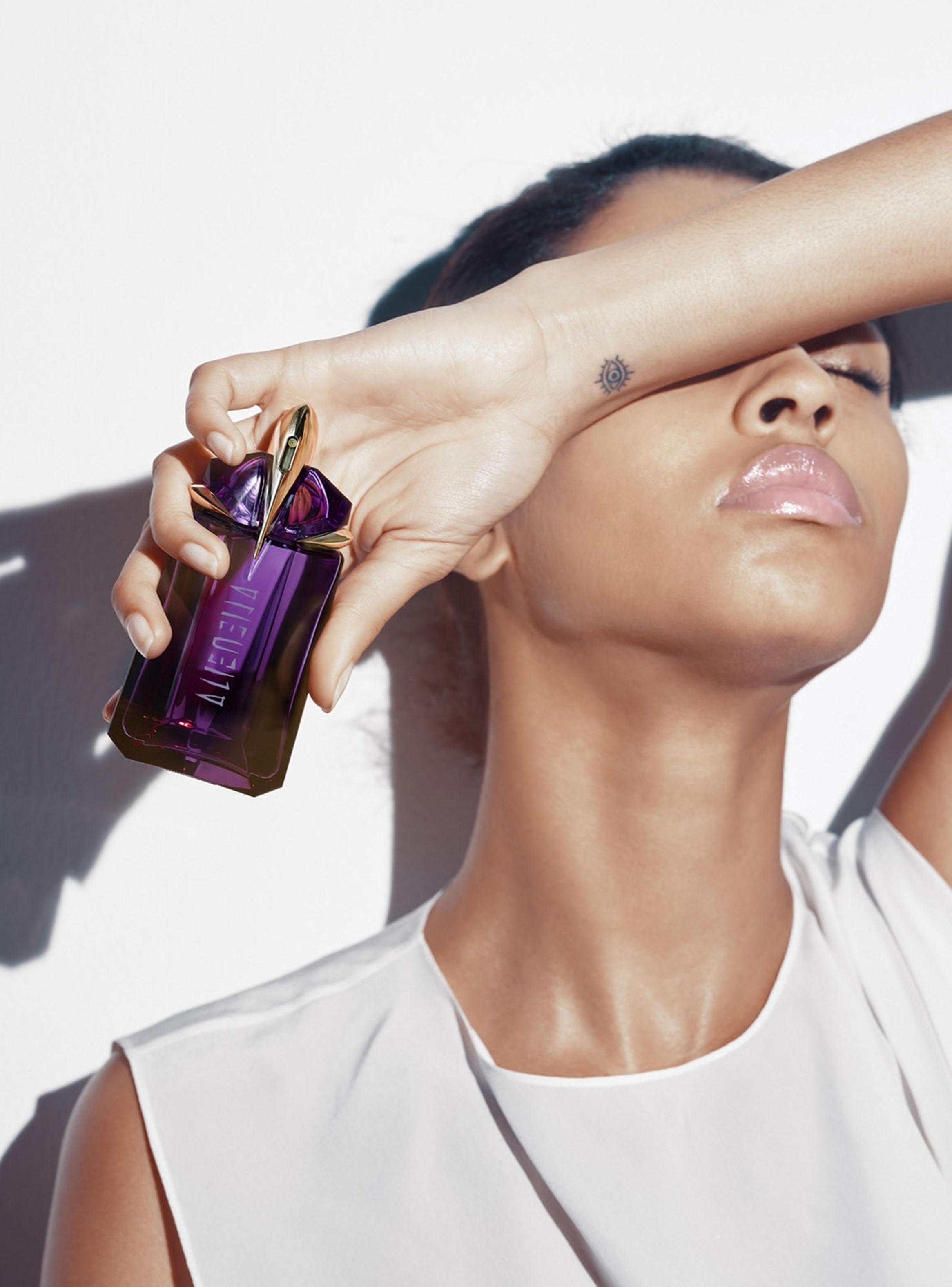 Perfume Alien Refill EDP Mujer 100 ml-3