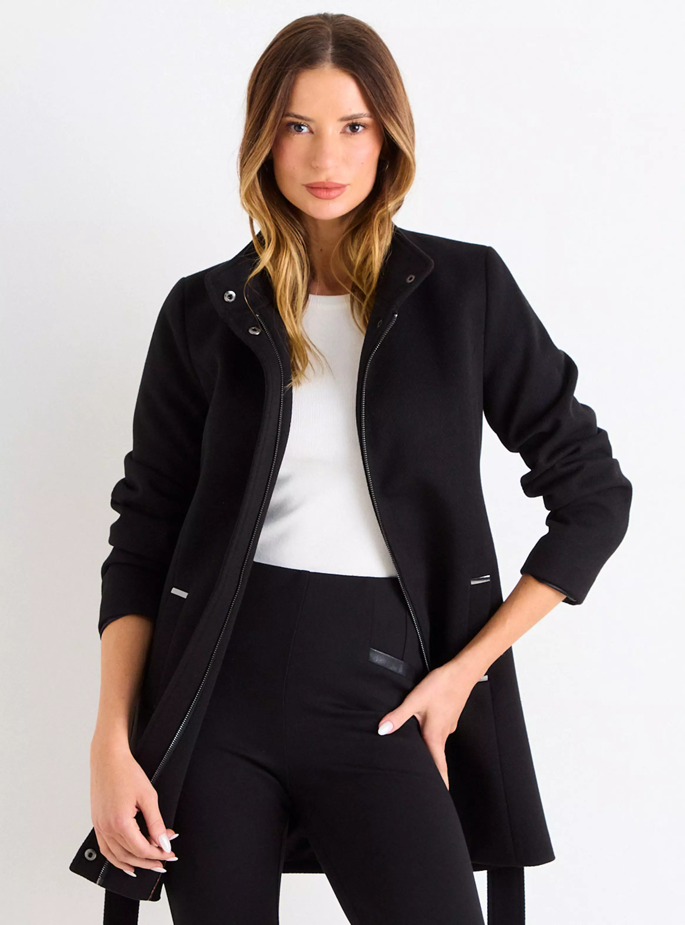 Abrigo Chaquetón Liso Color Básico-0