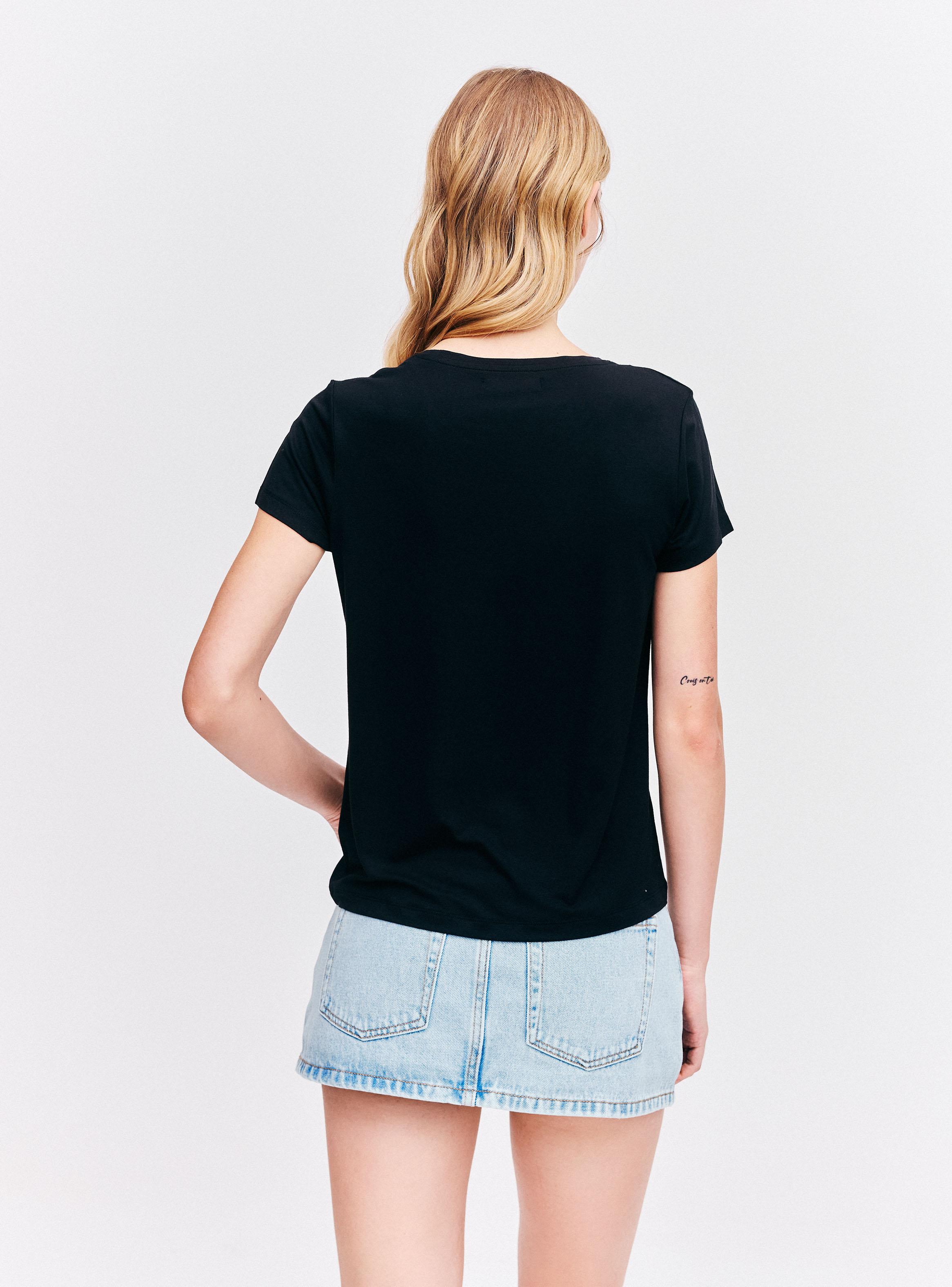 Polera Texto con Brillos Manga Corta-1