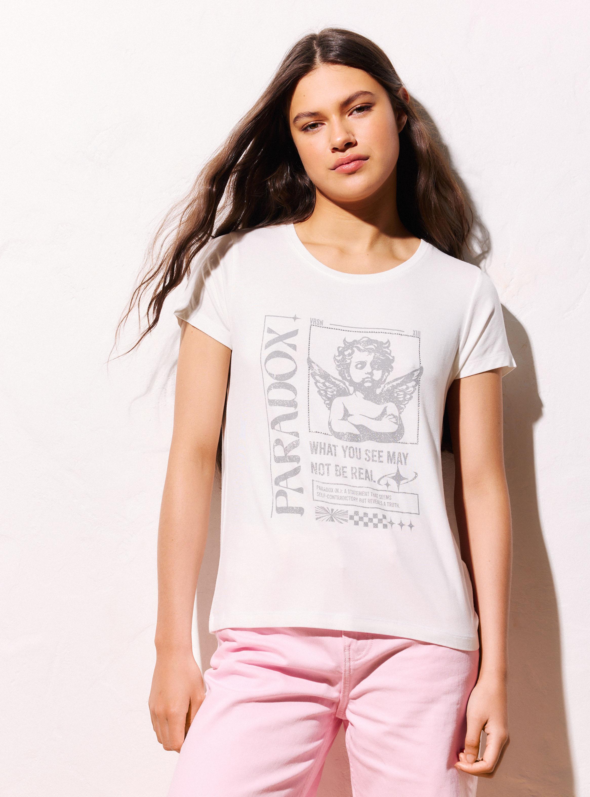 Polera Texto con Brillos Manga Corta-0