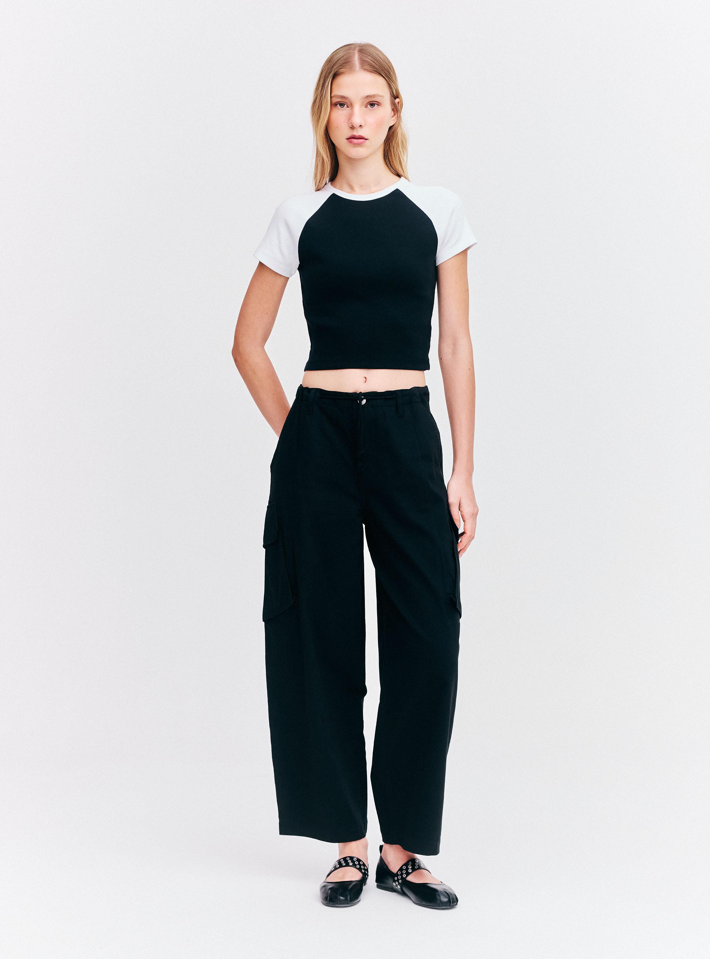 Polera Bicolor Raglán Cropped Manga Corta Cuello Redondo-4