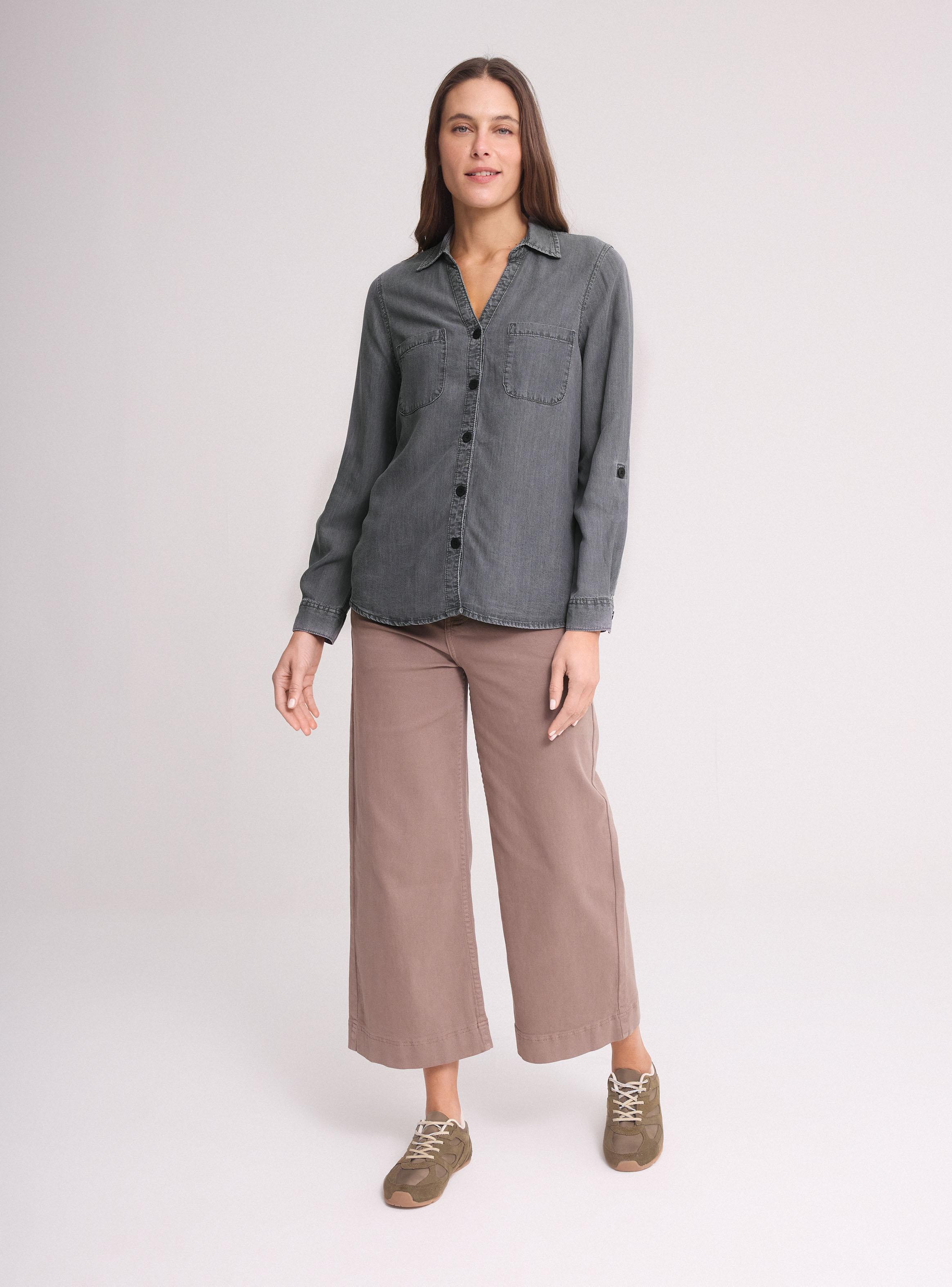 Blusa Denim Cuello Camisero con Botones y Bolsillos-4