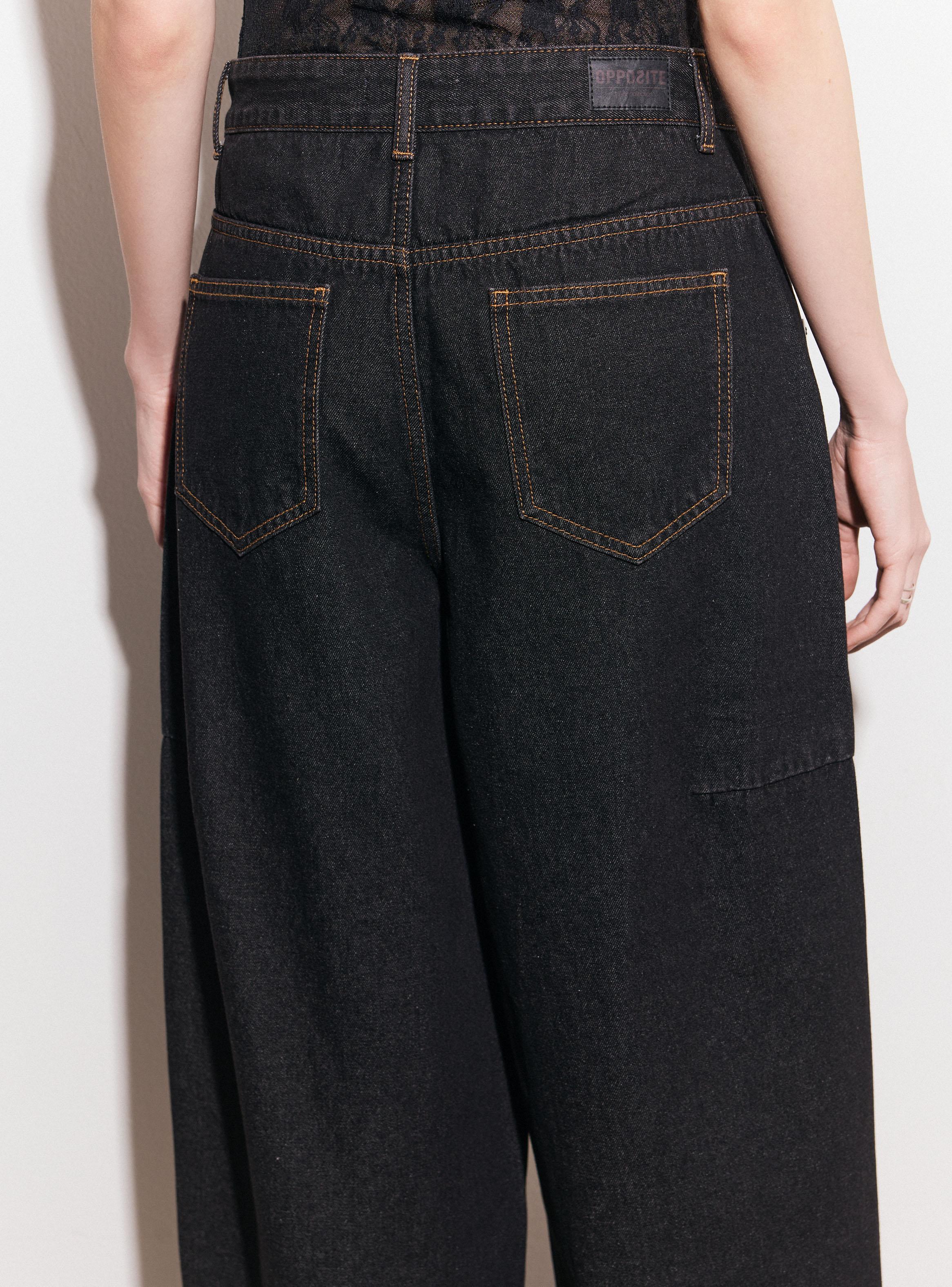 Jeans Barrel Tiro Alto con Botones Laterales-3