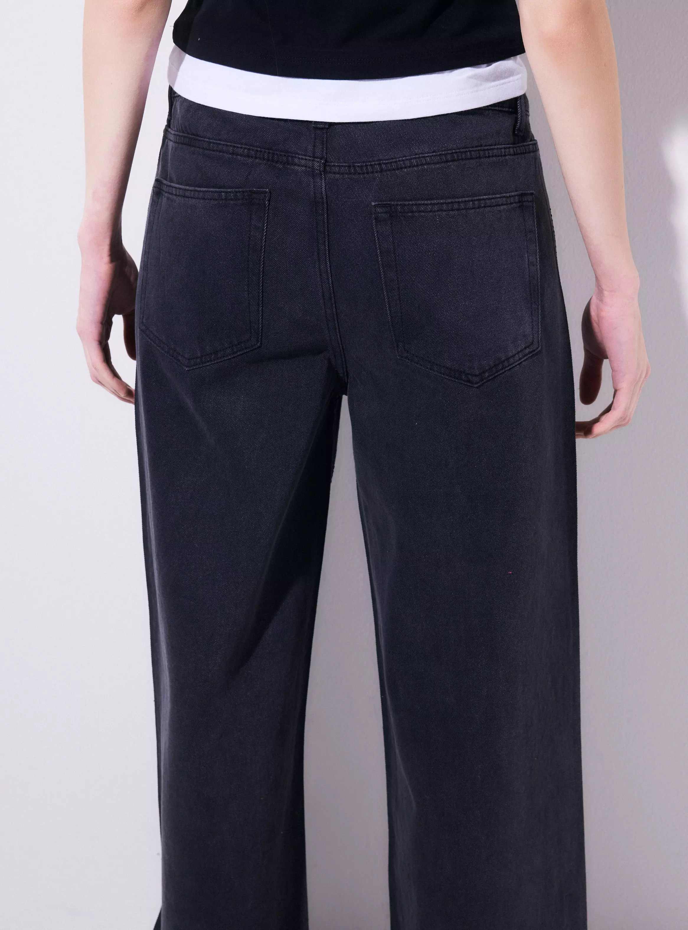 Jeans Baggy Tiro Medio con Brillos-3