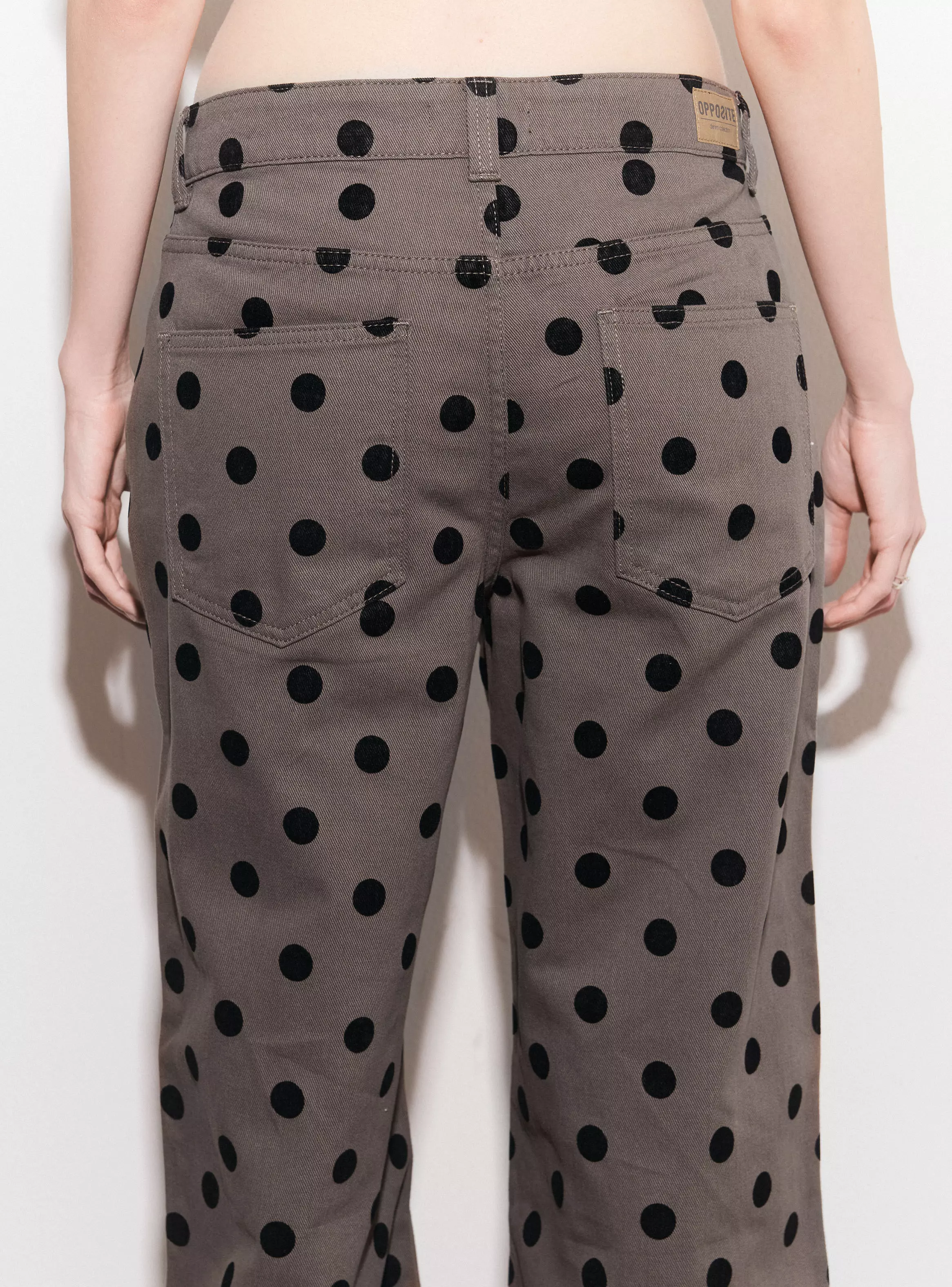 Jeans Lunares Negros Baggy Tiro Medio-3