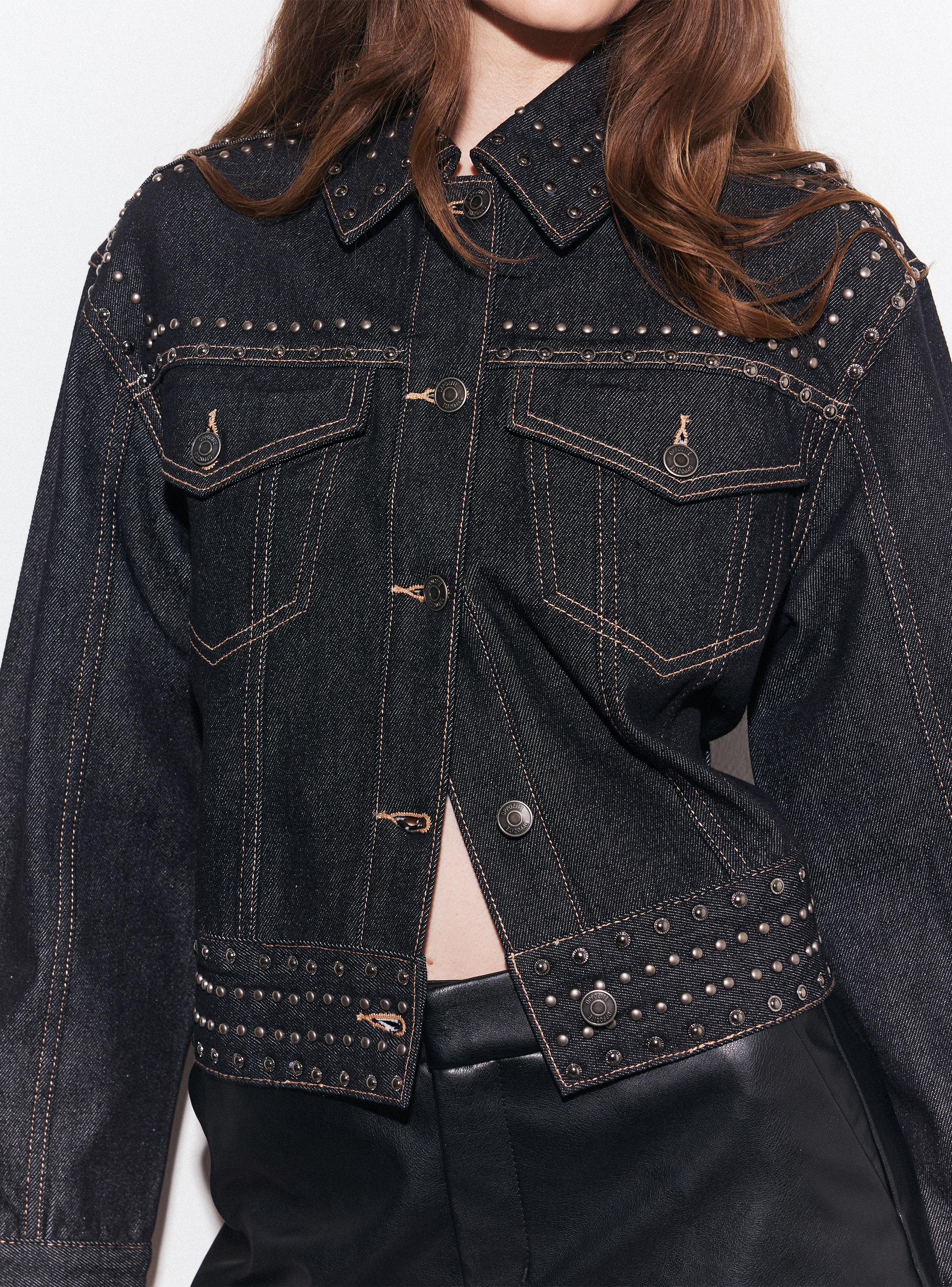 Chaqueta Oversize con Tachas Decorativas-3