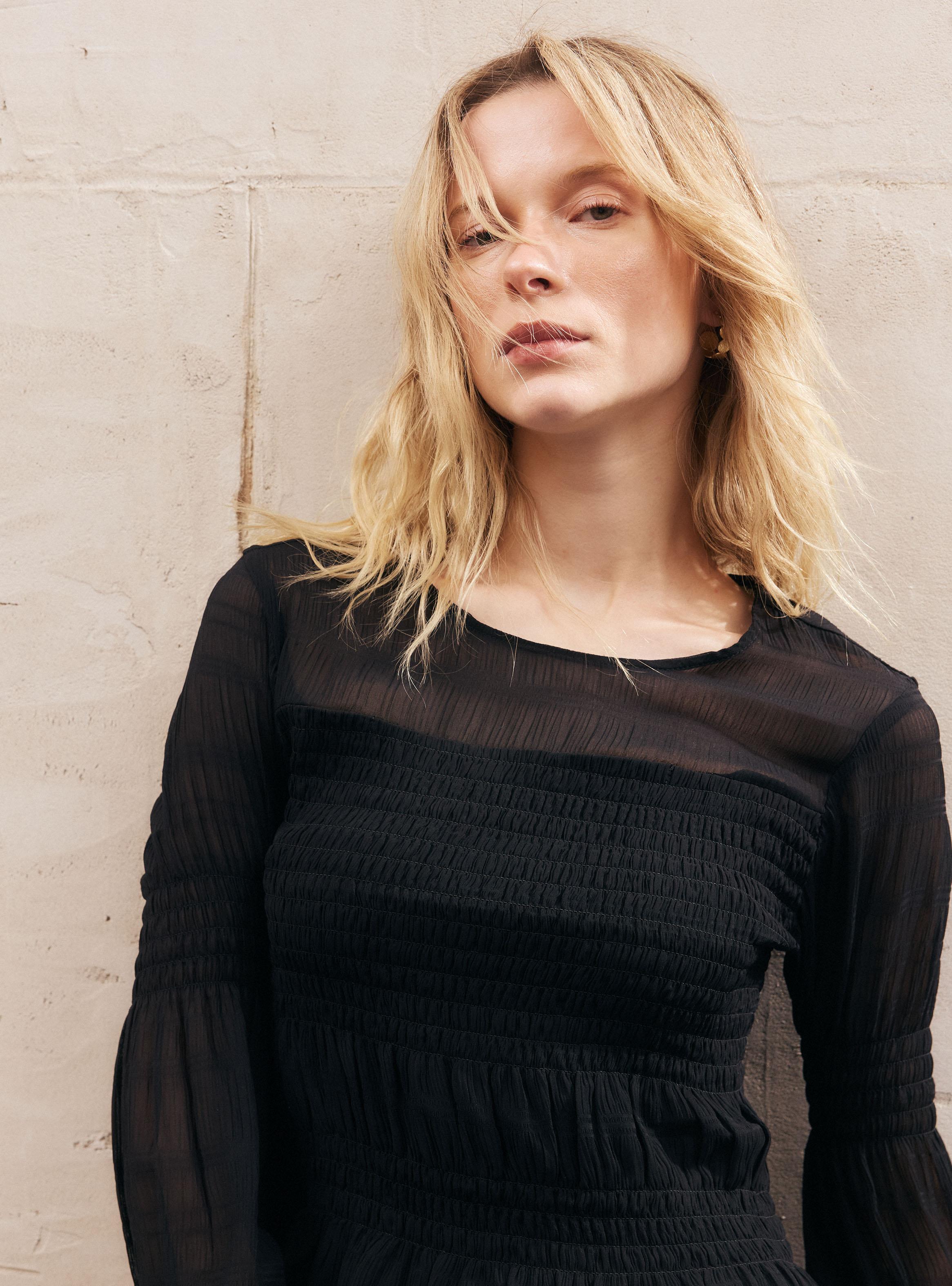 Blusa Cuello Redondo con Fruncido Elasticado-2