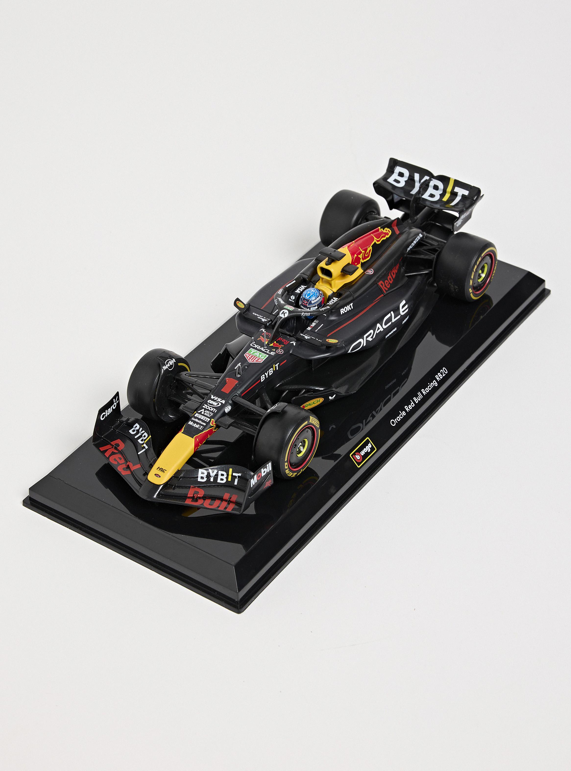 Auto Formula Oracle Red Bull Racing RB20 1:24 con Casco-2