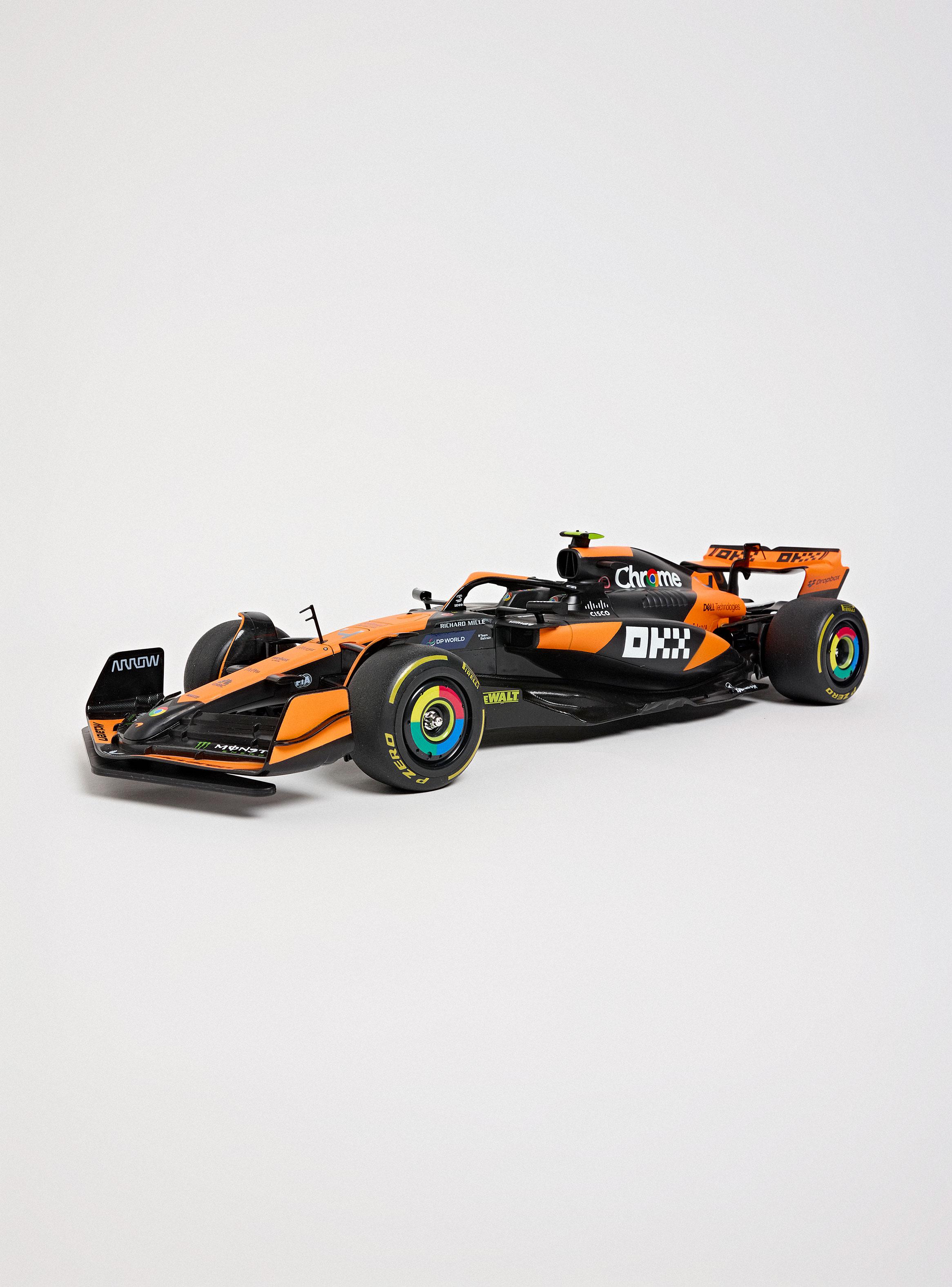 Auto a Control Remoto Formula Racing MCL38 1:10-2