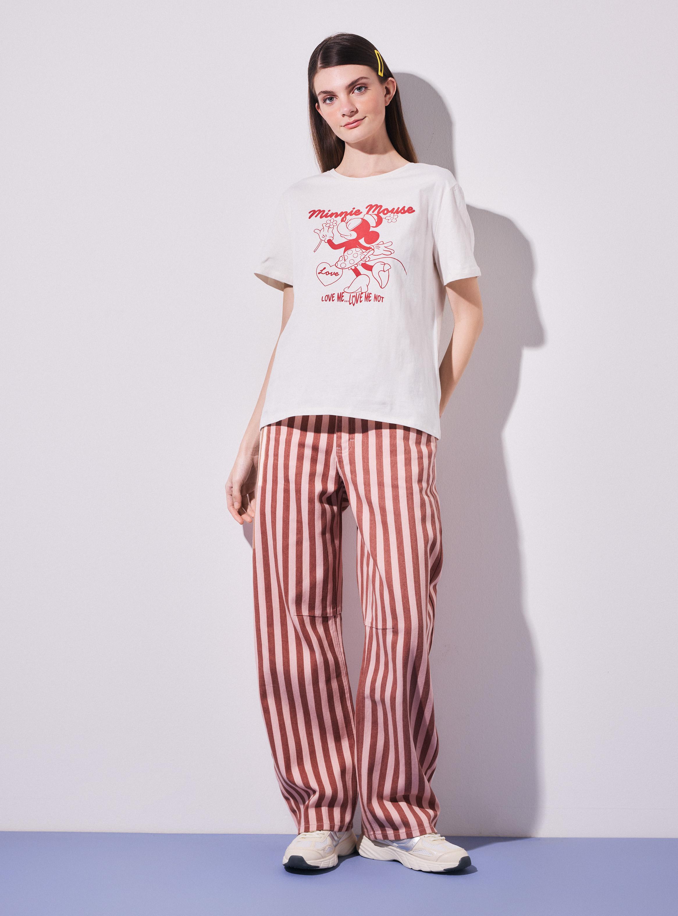 Polera Licencia Minnie Mouse Love Me-4
