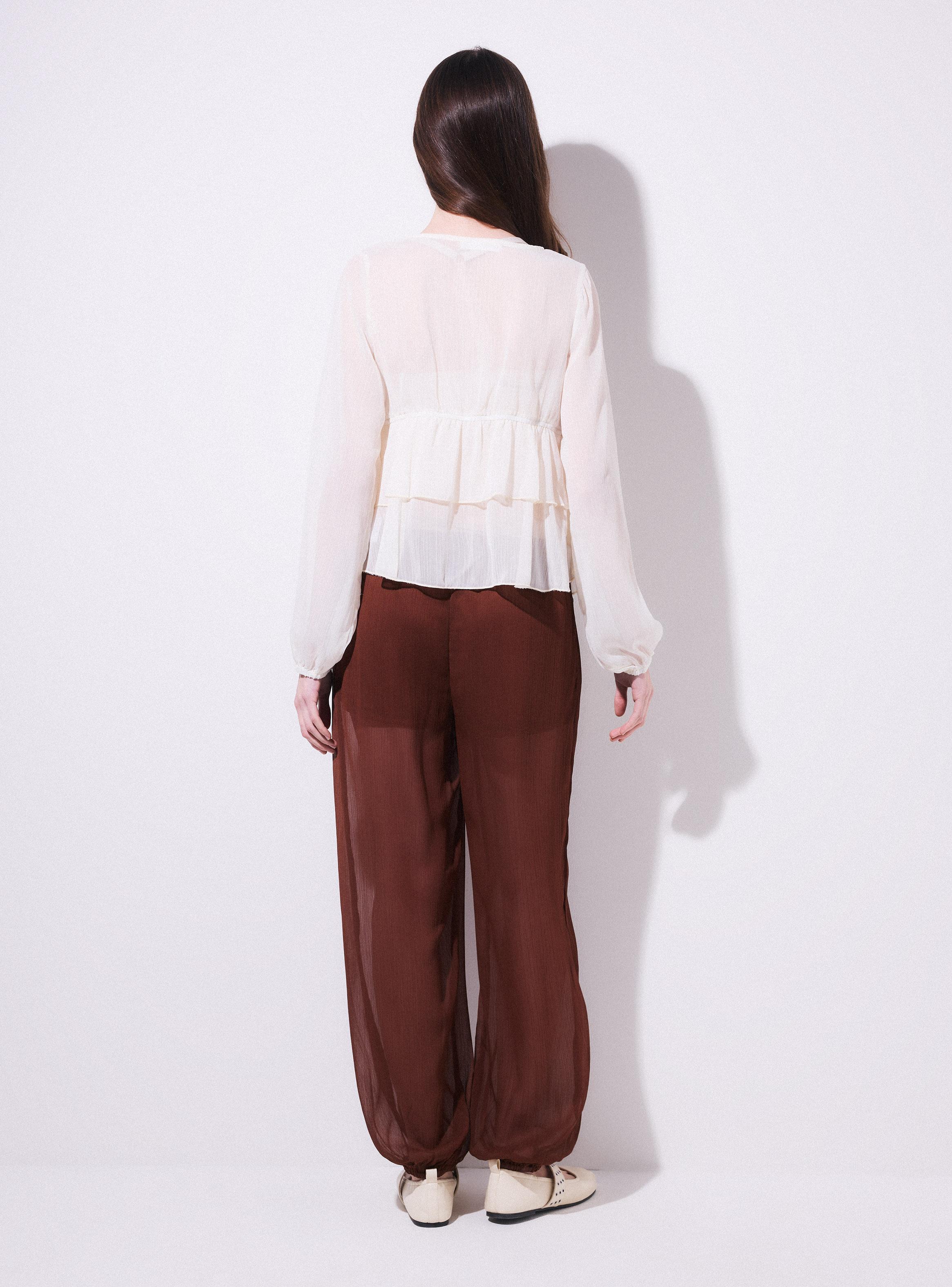 Blusa Cuello V con Lazo y Volantes-5