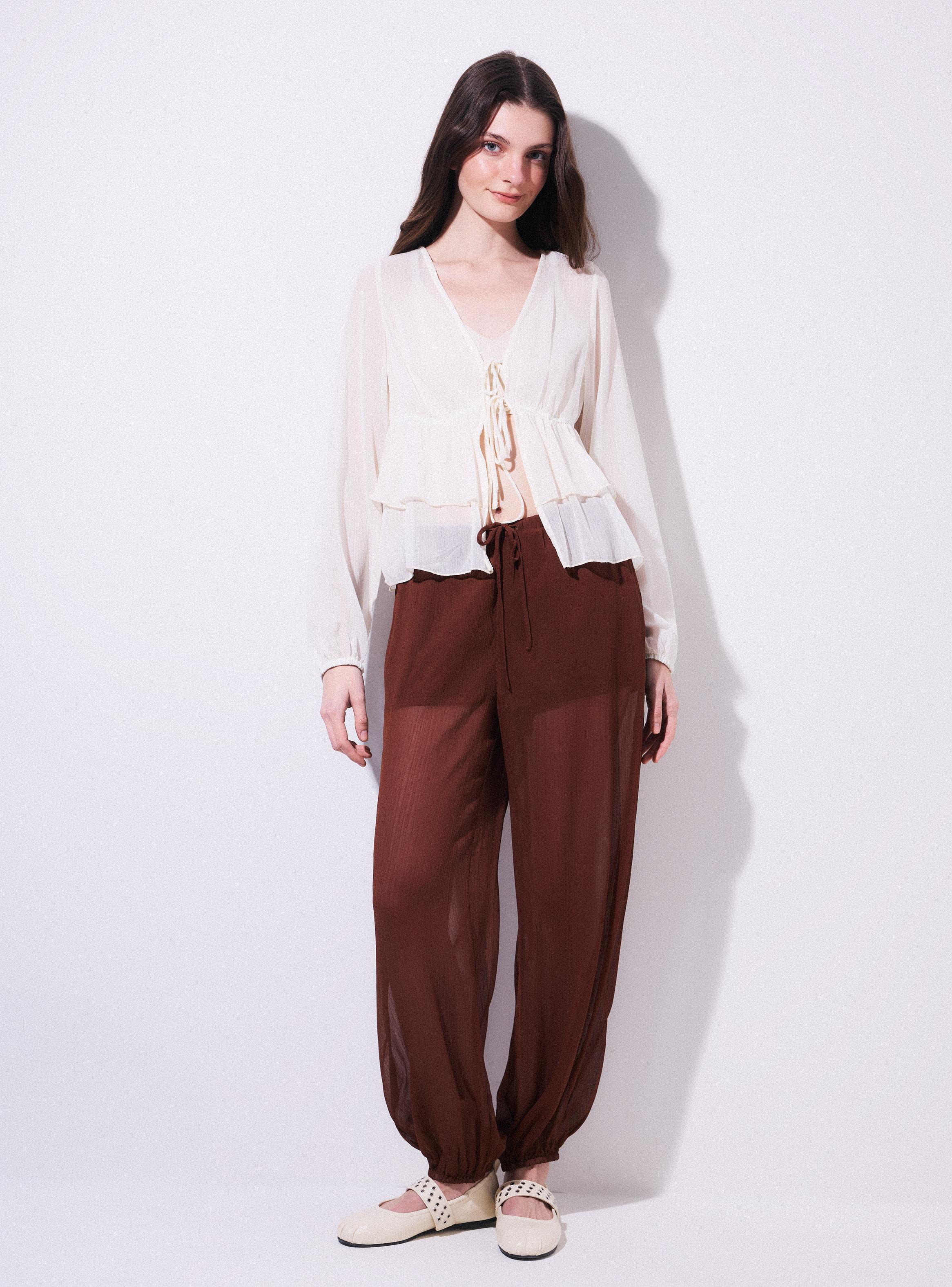 Blusa Cuello V con Lazo y Volantes-4